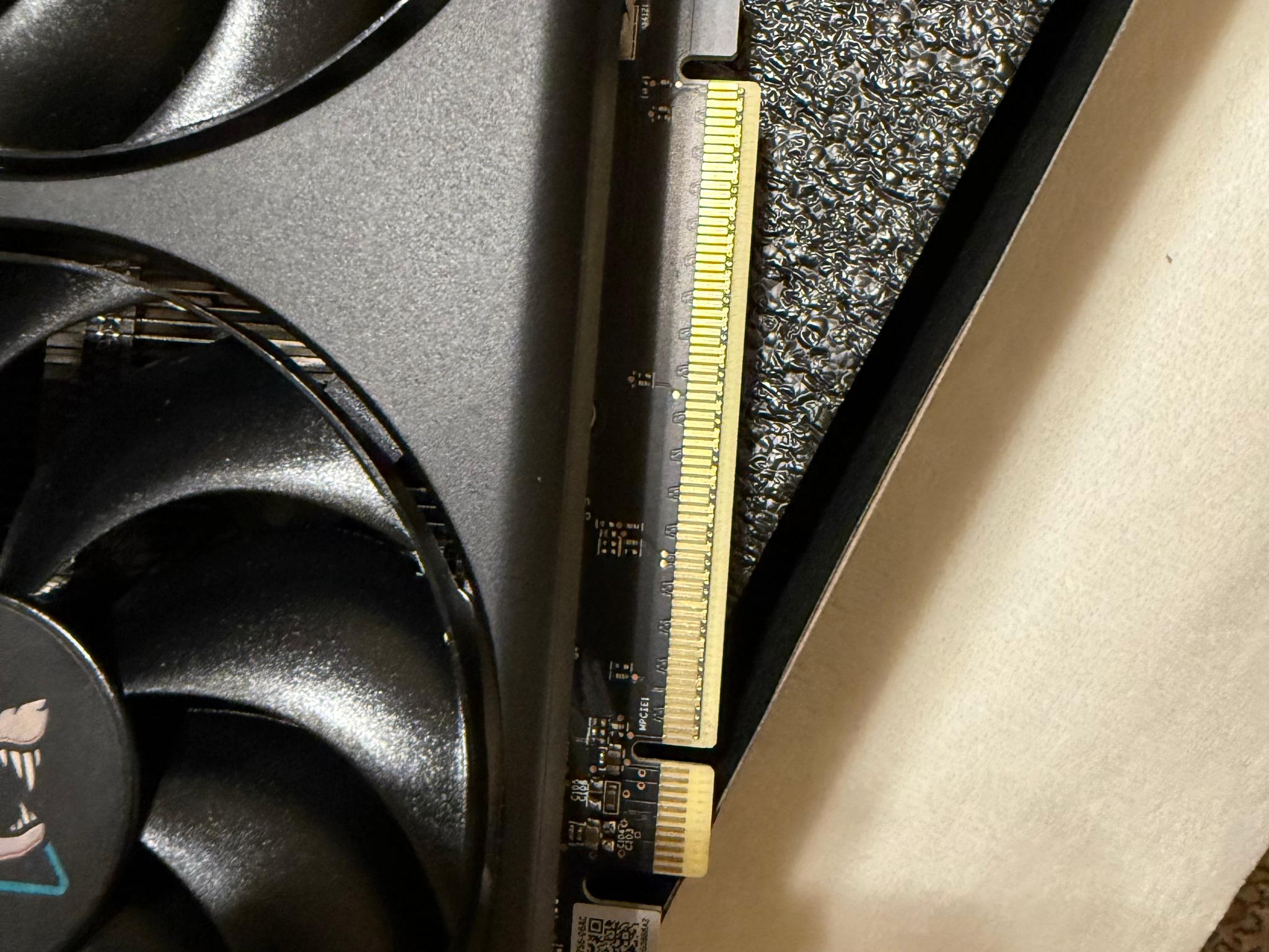Powercolor Hellhound 9060 XT