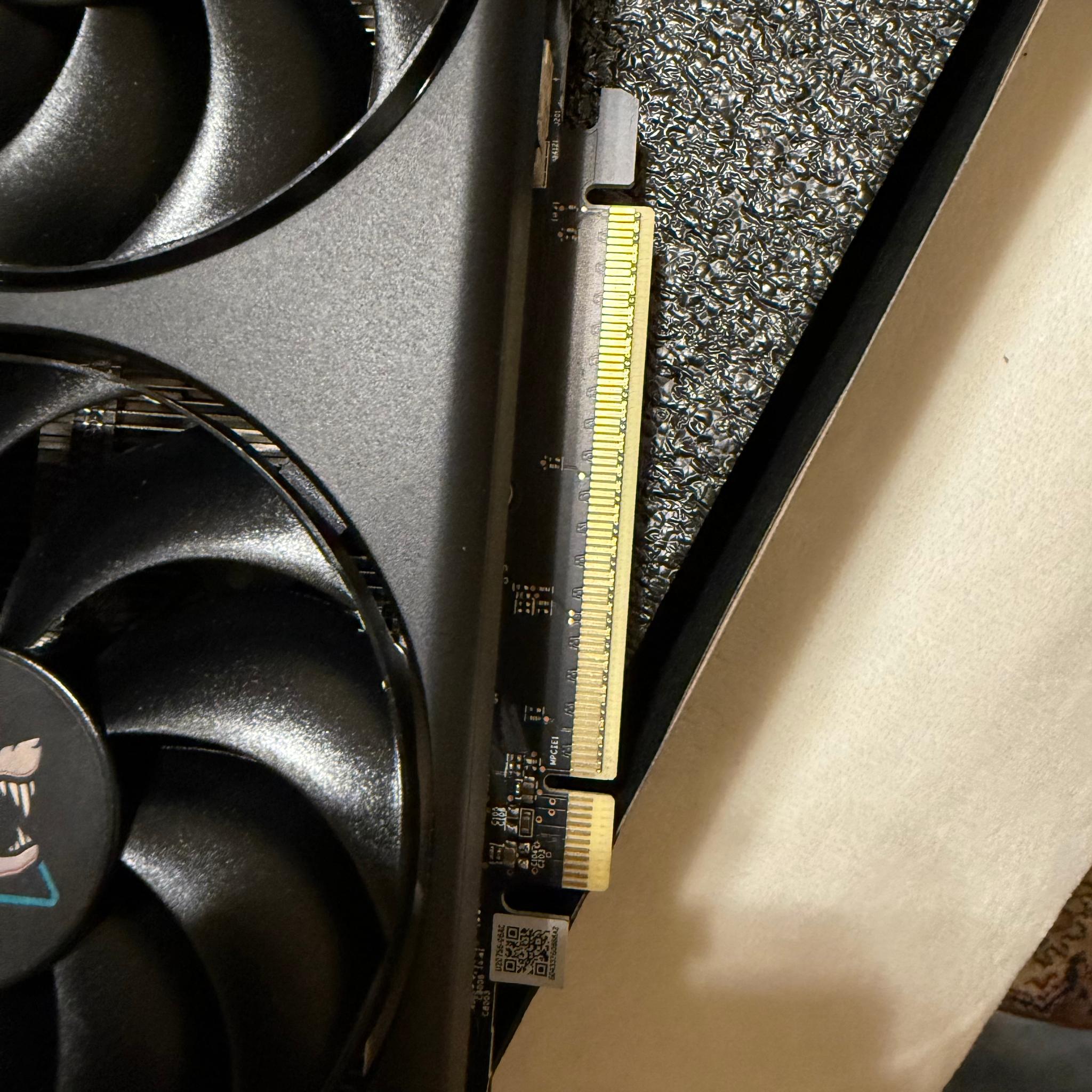 Powercolor Hellhound 9060 XT