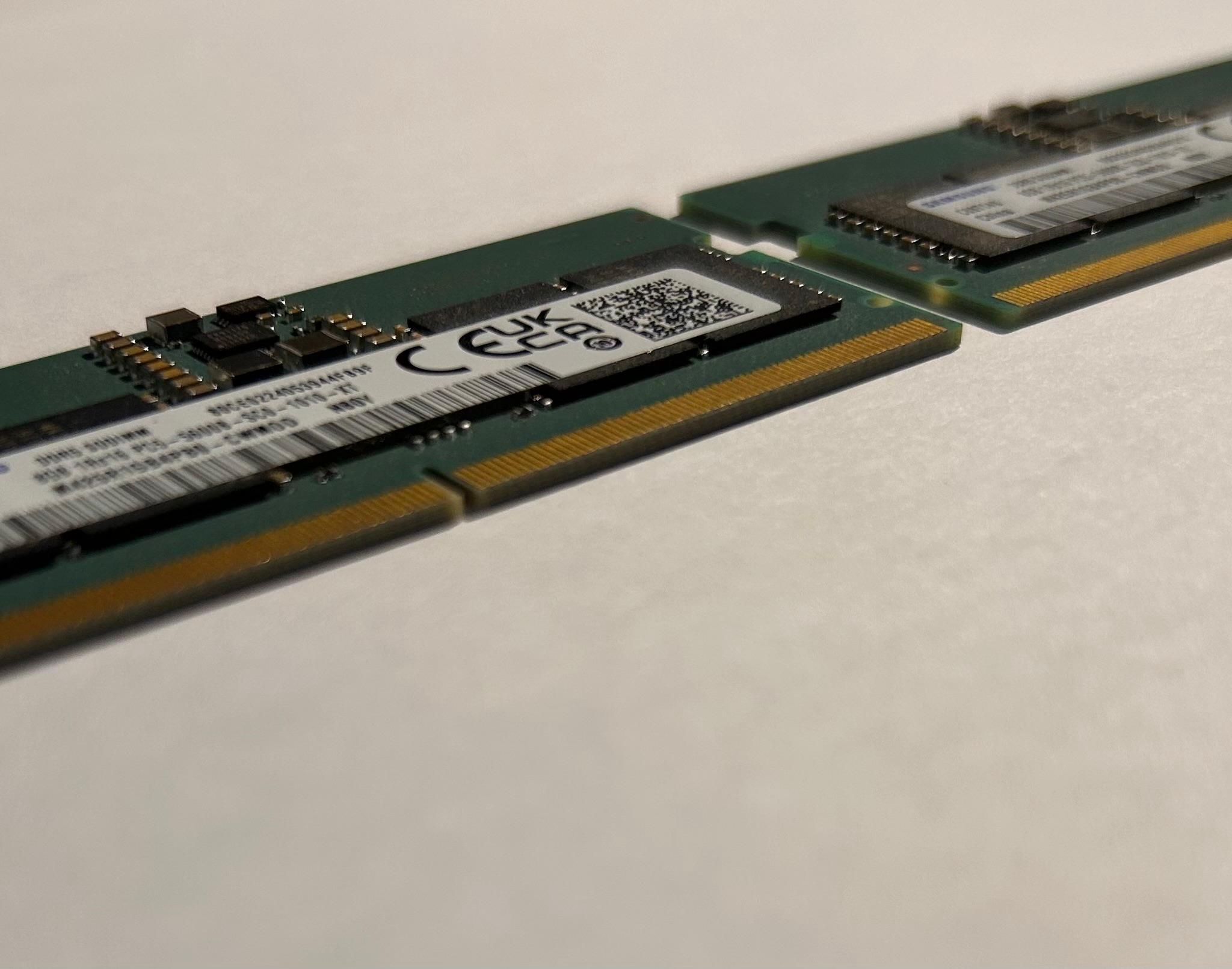 Samsung 16GB (2x8) DDR5-5600 SO-DIMM RAM