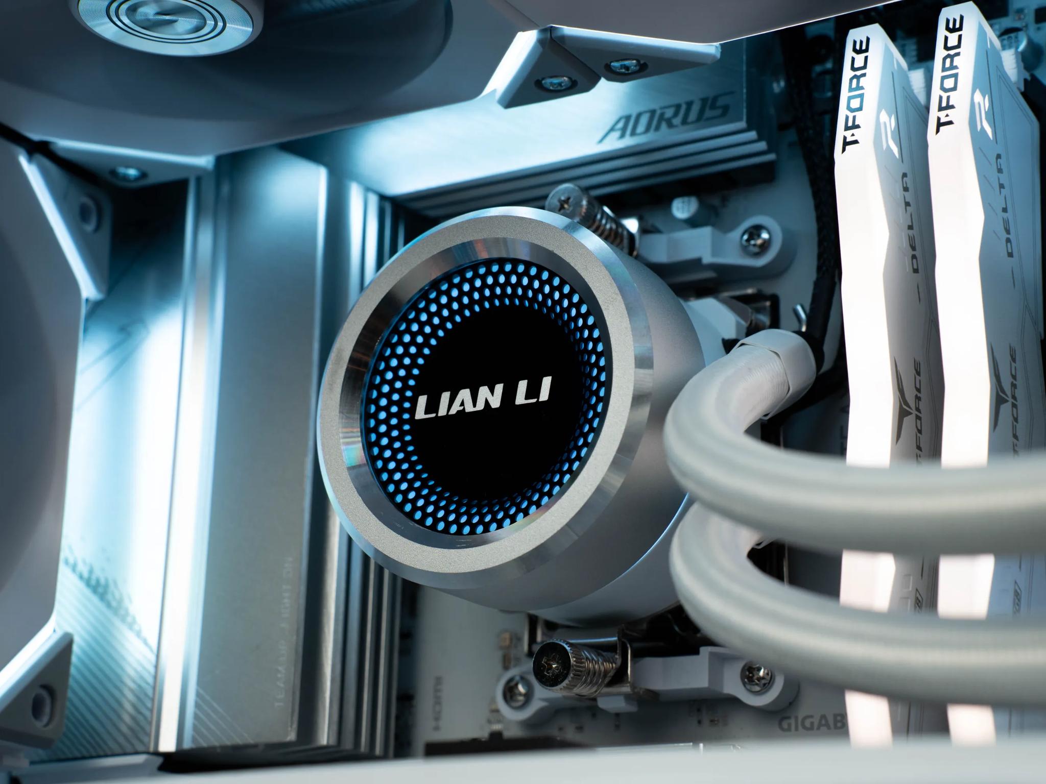 ~Singularity 2.0~ (RTX 4070 Ti | Ryzen 7 7700 | 32gb DDR5 6400MHz | 2tb SSD | WiFi | Bluetooth)