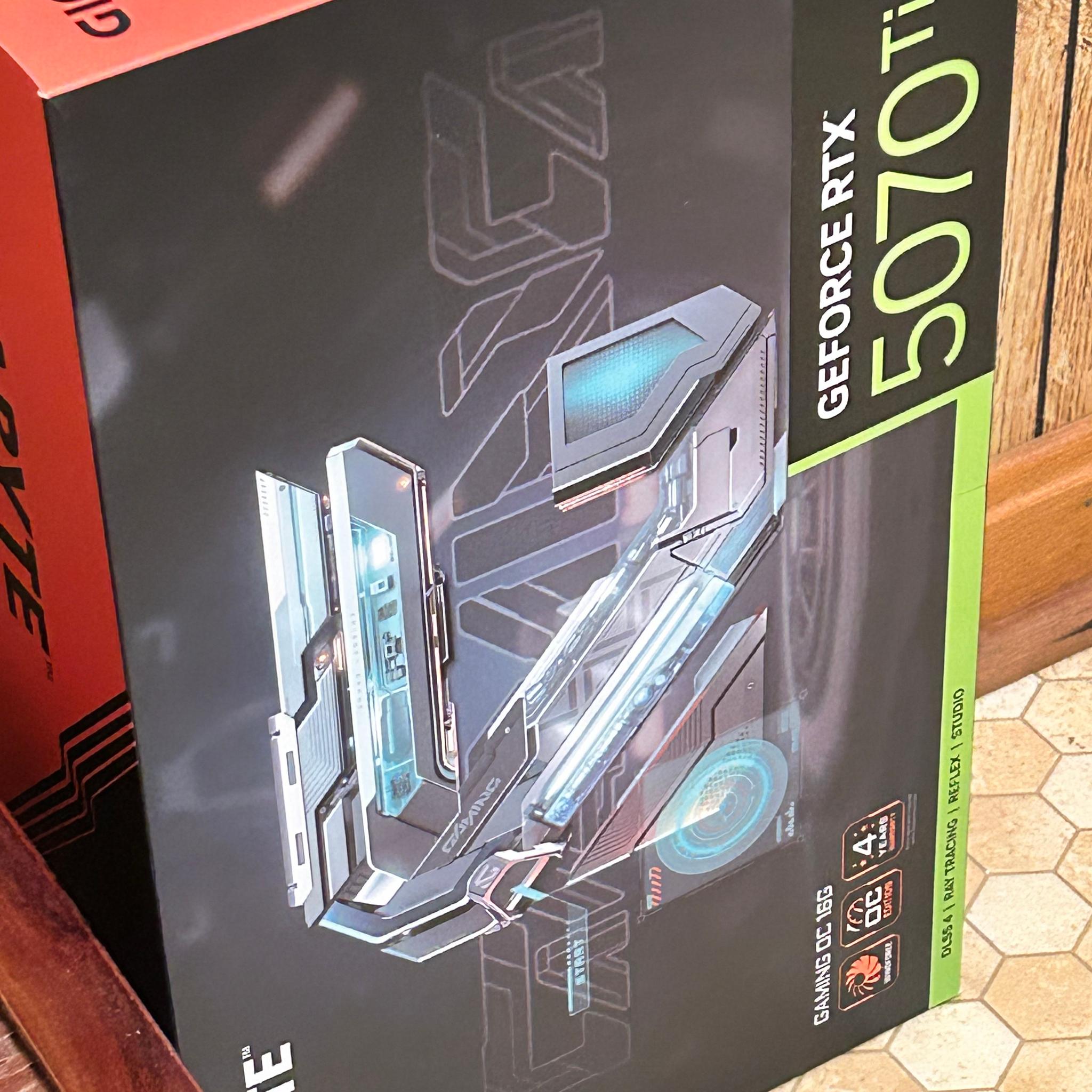 Gigabyte RTX 5070 Ti WindForce OC RGB Edition – 16GB GDDR7 – Excellent Condition