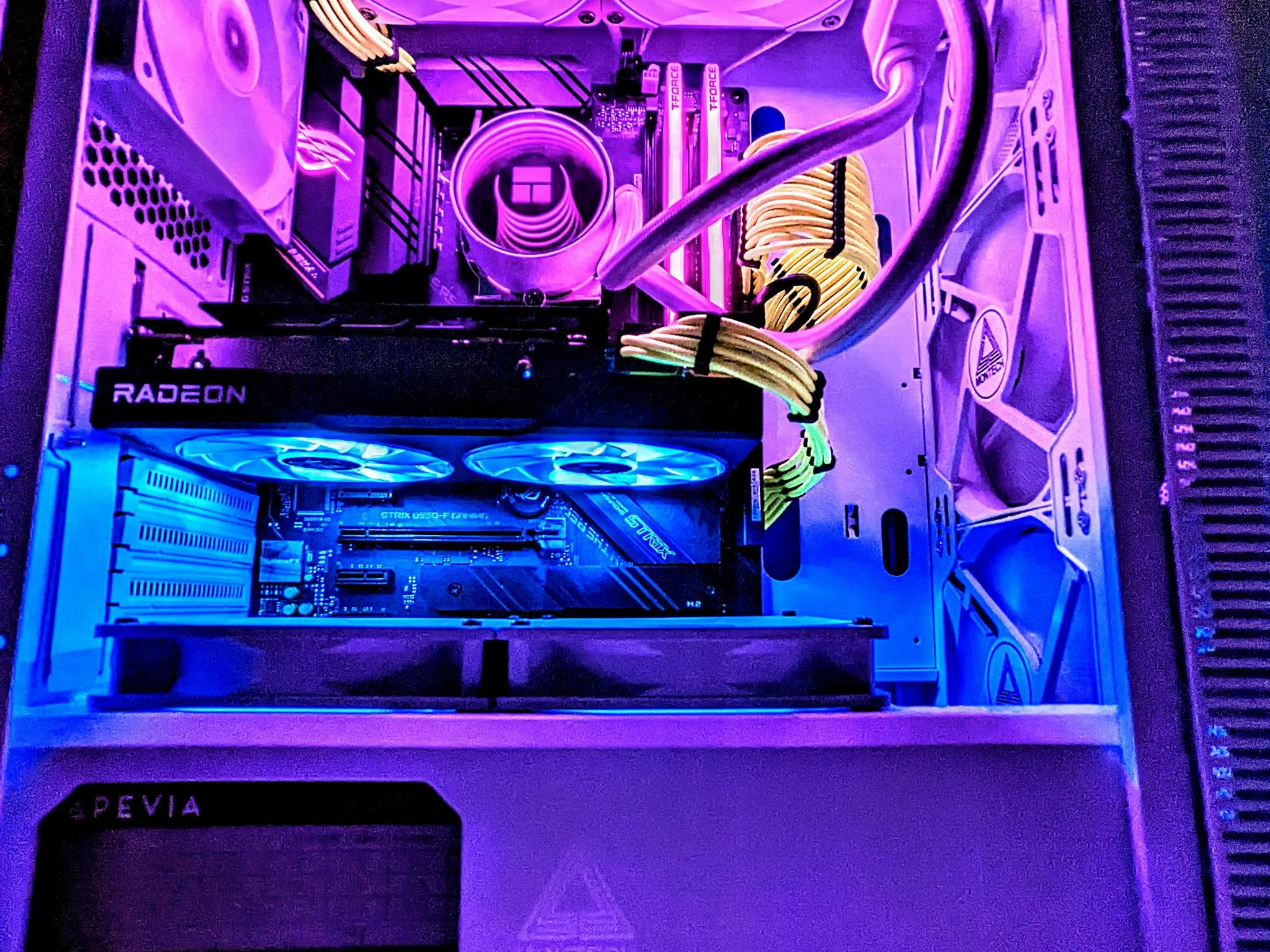 ⚪️Liquid-Cooled 💦⚪️Gaming PC |RX 6650XT| Ryzen 5 5600G| 16GB DDR4 RAM(TFORCE)| Windows 11 Pro