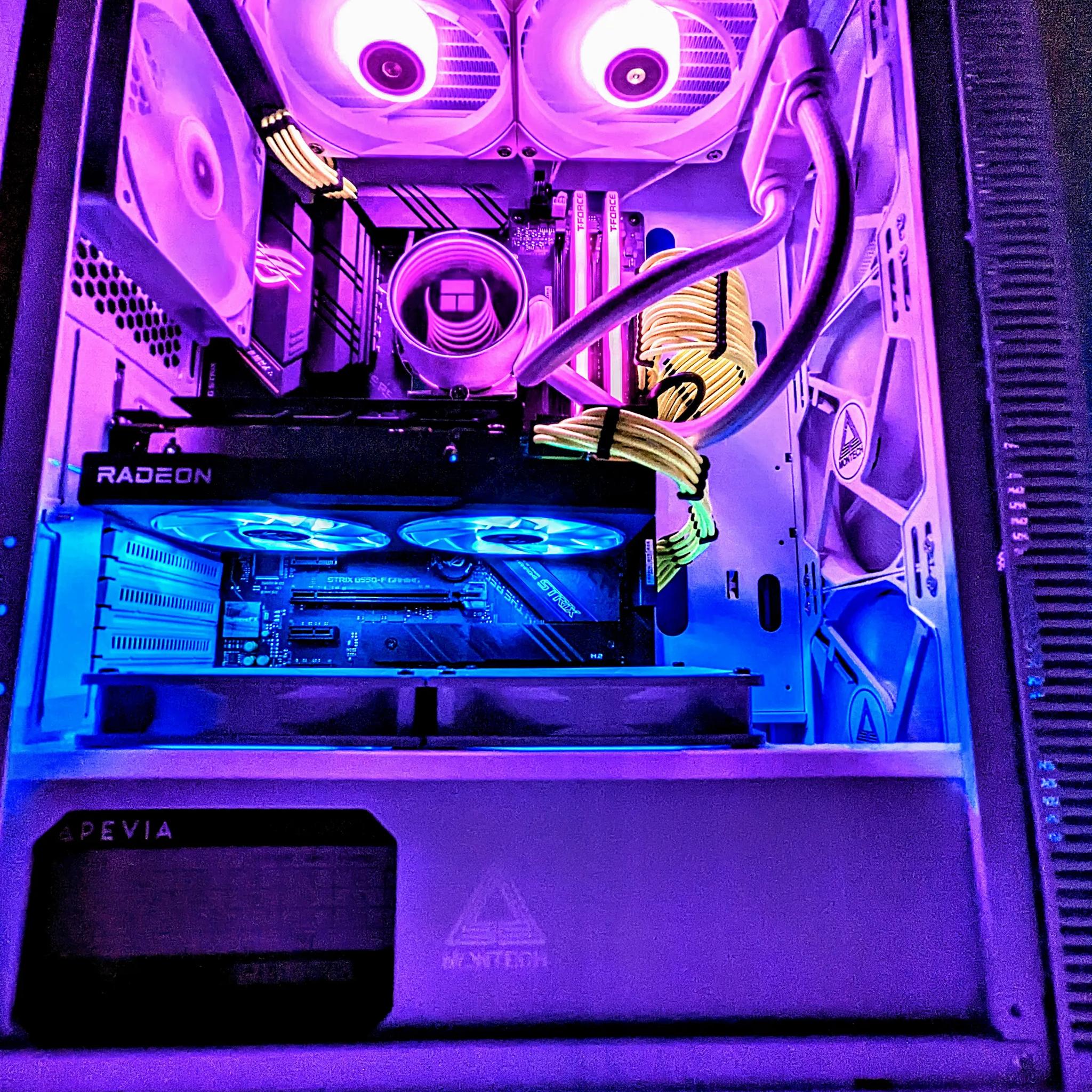 ⚪️Liquid-Cooled 💦⚪️Gaming PC |RX 6650XT| Ryzen 5 5600G| 16GB DDR4 RAM(TFORCE)| Windows 11 Pro