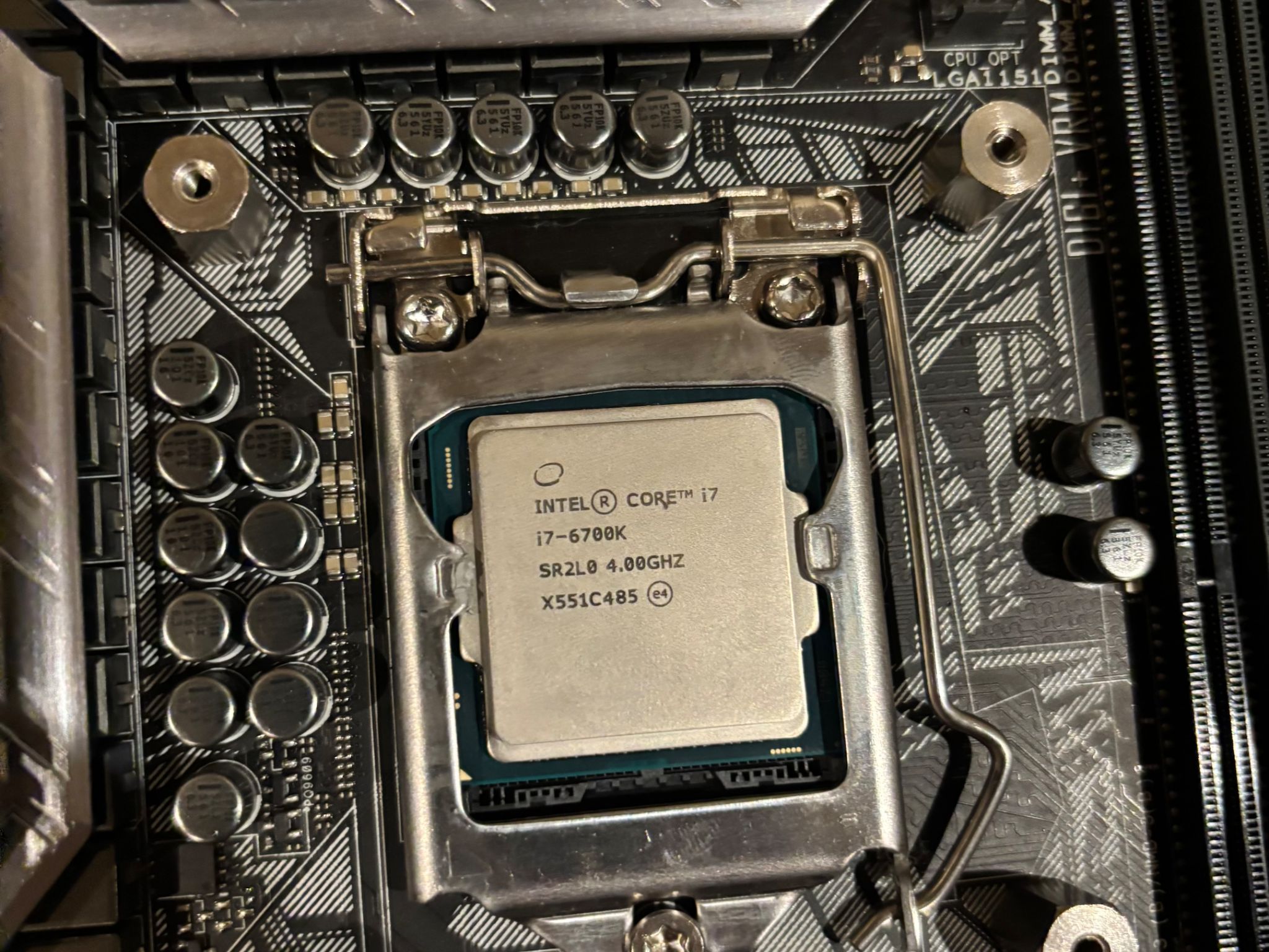 ASUS Z170-Deluxe ATX + Intel i7 6700k