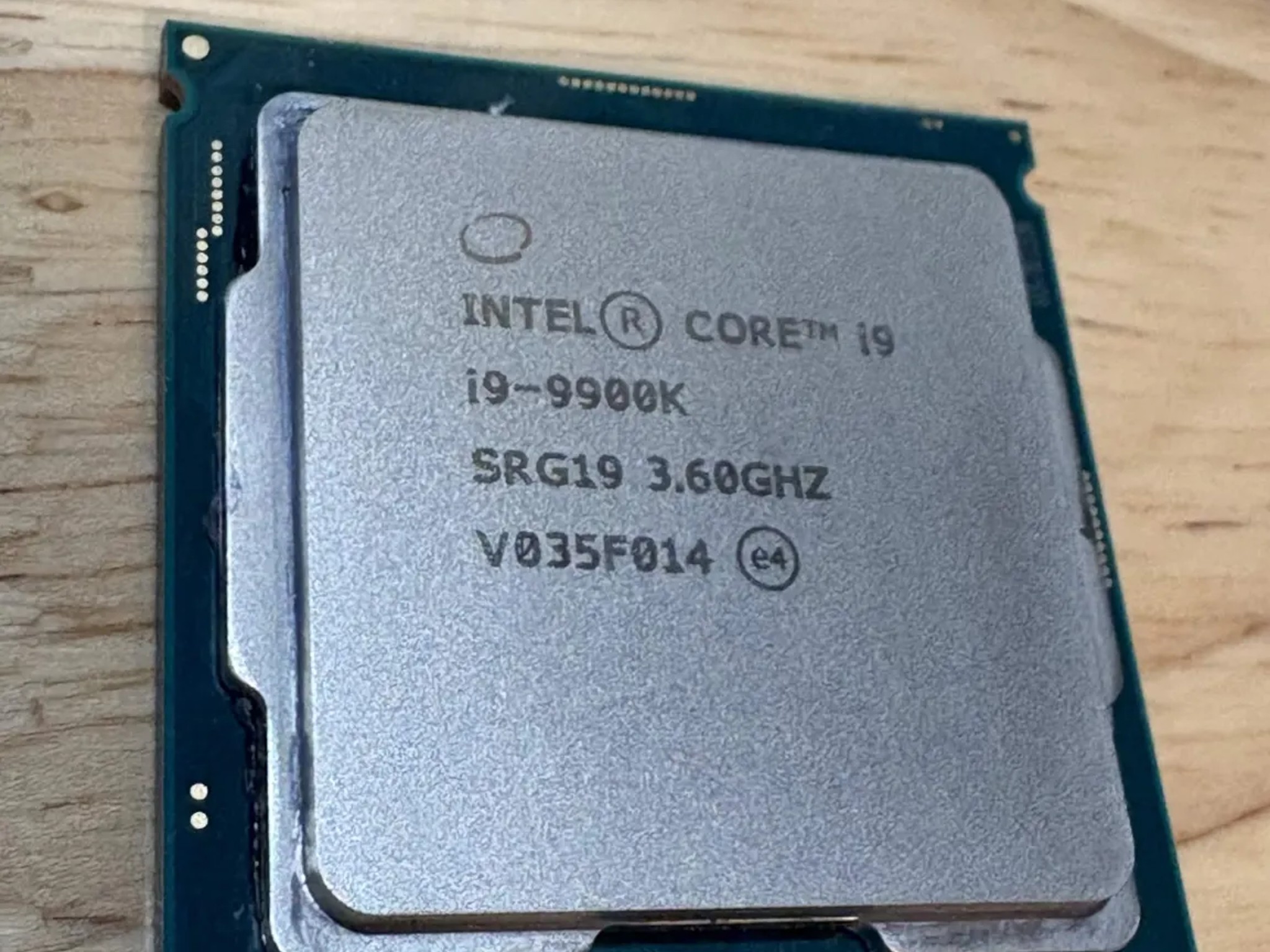 Intel Core i9-9900K (NM)