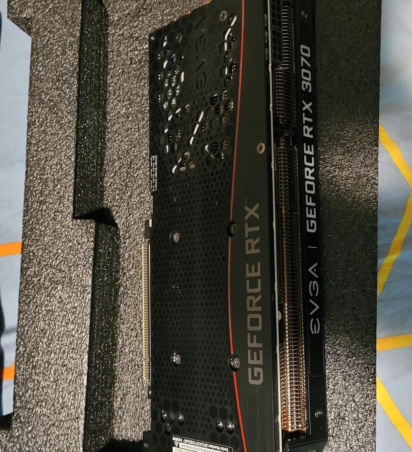 NVIDIA GeForce RTX 3070 - 8GB GDDR6 - EVGA XC3 BLACK