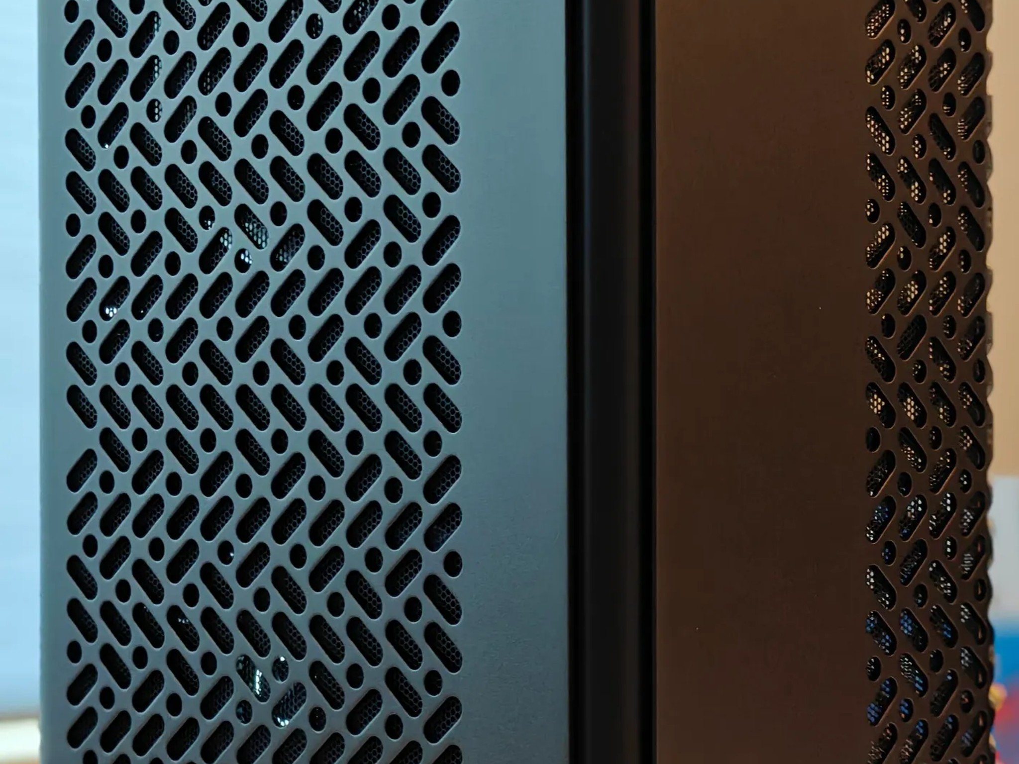 4k - Mini ITX - Nvidia RTX 5070 Ti - AMD Ryzen 7 7800X3D - 32 GB DDR5 6000 - 2 TB Gen 4 SSD - SFF PC