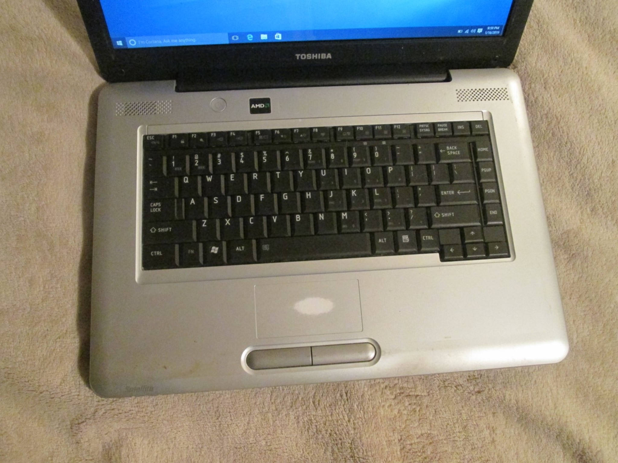 Toshiba Satellite 15.6 Inch Screen