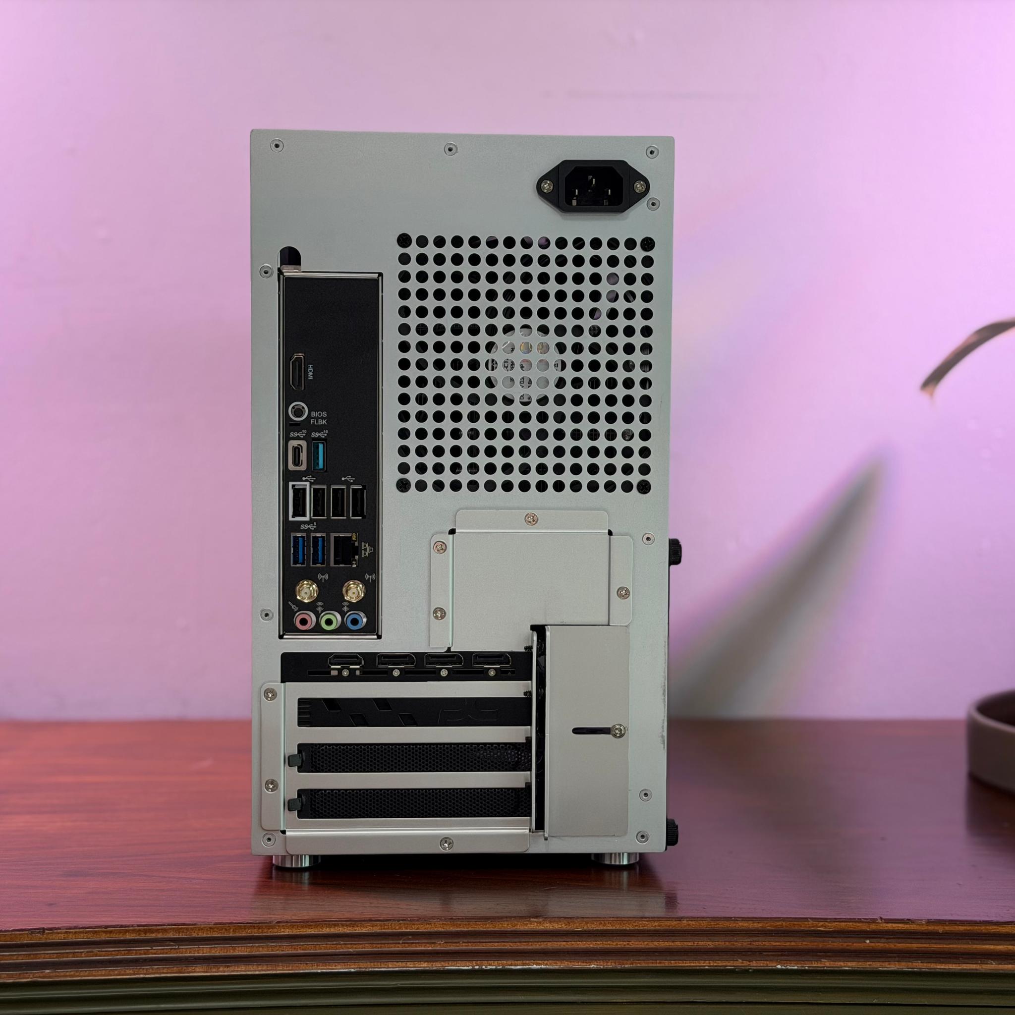 RX 9070 XT | Ryzen 7 7800X3D | 32GB DDR5 | B850M-C mATX | 2TB SSD | 850W Gold