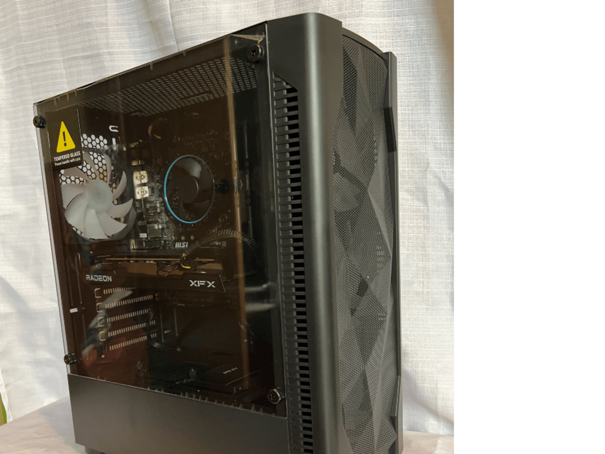Gaming 1080p PC i3-12100f Rx 6600XT 16GB RAM DDR4 500GB SSD