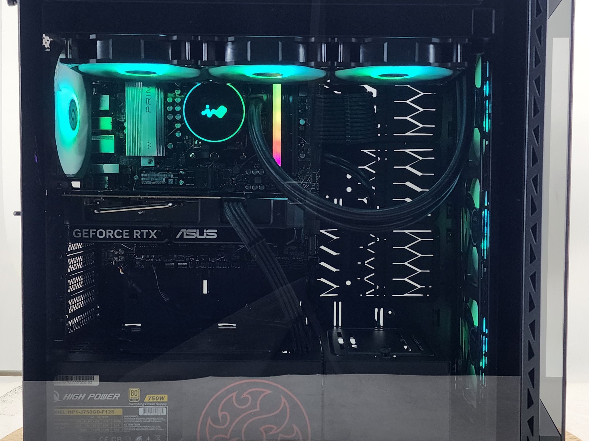 Gaming PC Ryzen 5 7600X3D 16GB RAM 1TB SSD RTX 5060 Ti 16GB