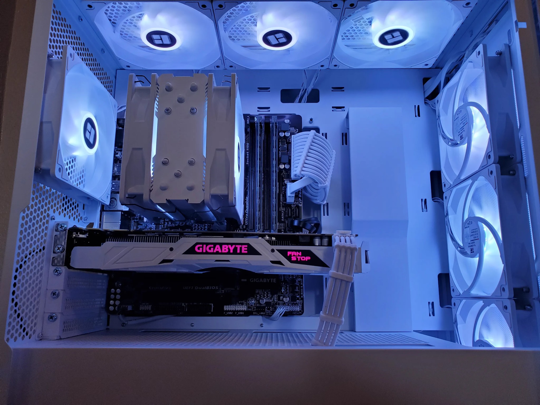 Gaming PC | i7 4770K | GTX 1070 8GB | 500GB SSD | WiFI