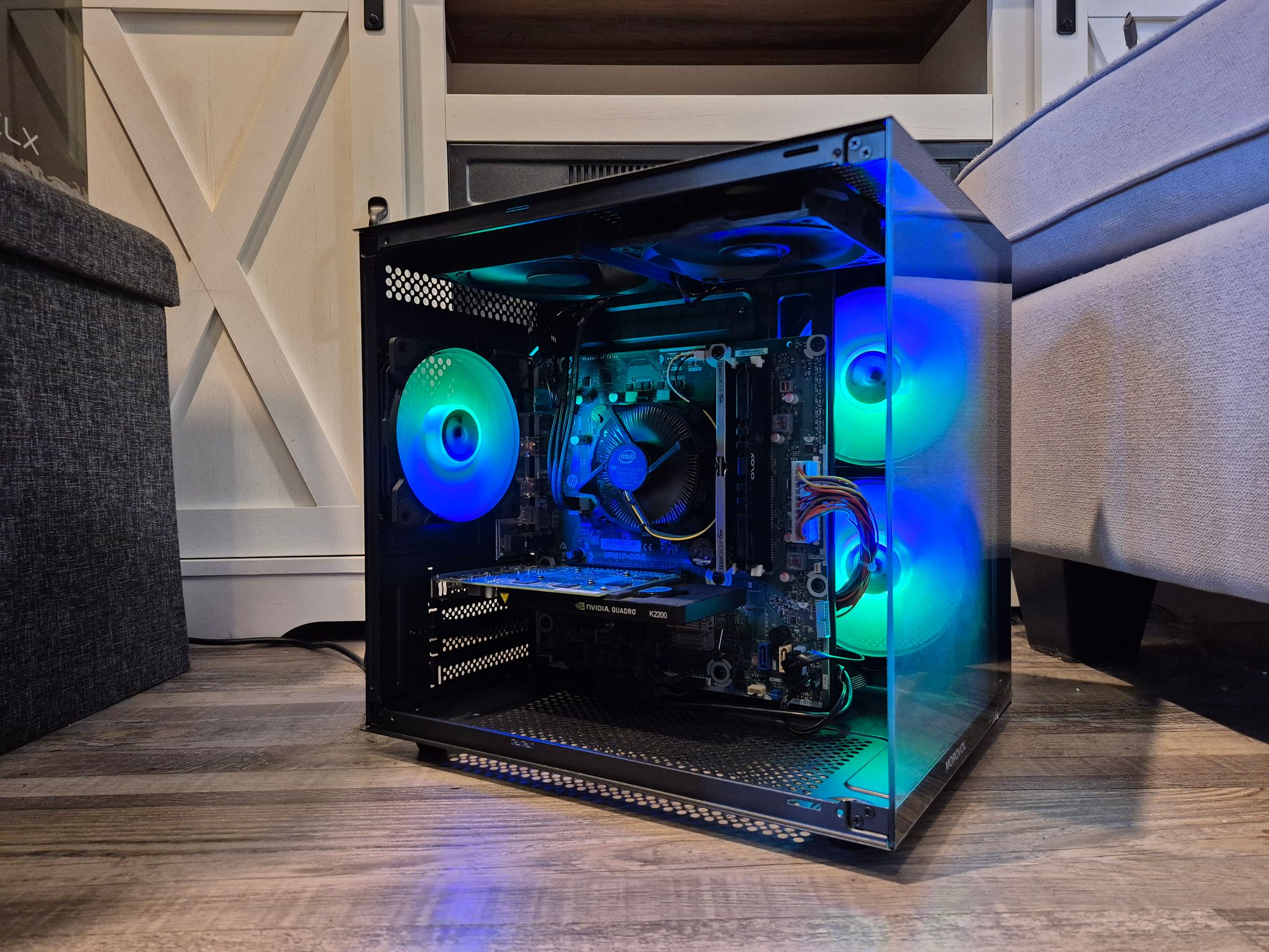 Airflow Cube! | Fortnite/Roblox Gaming PC | i5-7400, Quadro K2200 4GB, 512GB SSD
