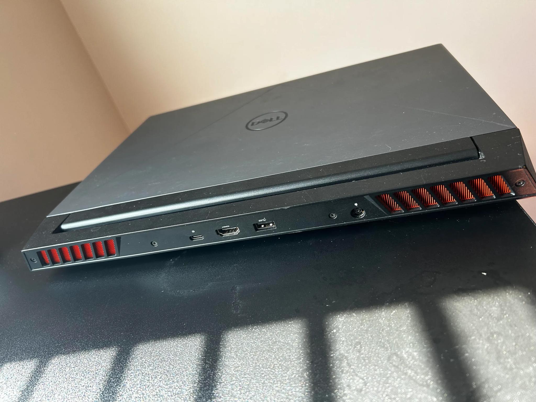 Dell G15 5535 Ryzen 7 7840S/RTX 4060/16gb DDR5/512gb SSD