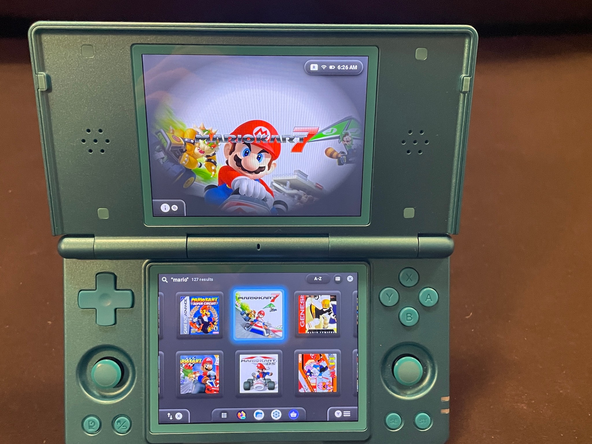 Clamshell Retro Game Console Handheld 128gb With Custom OS