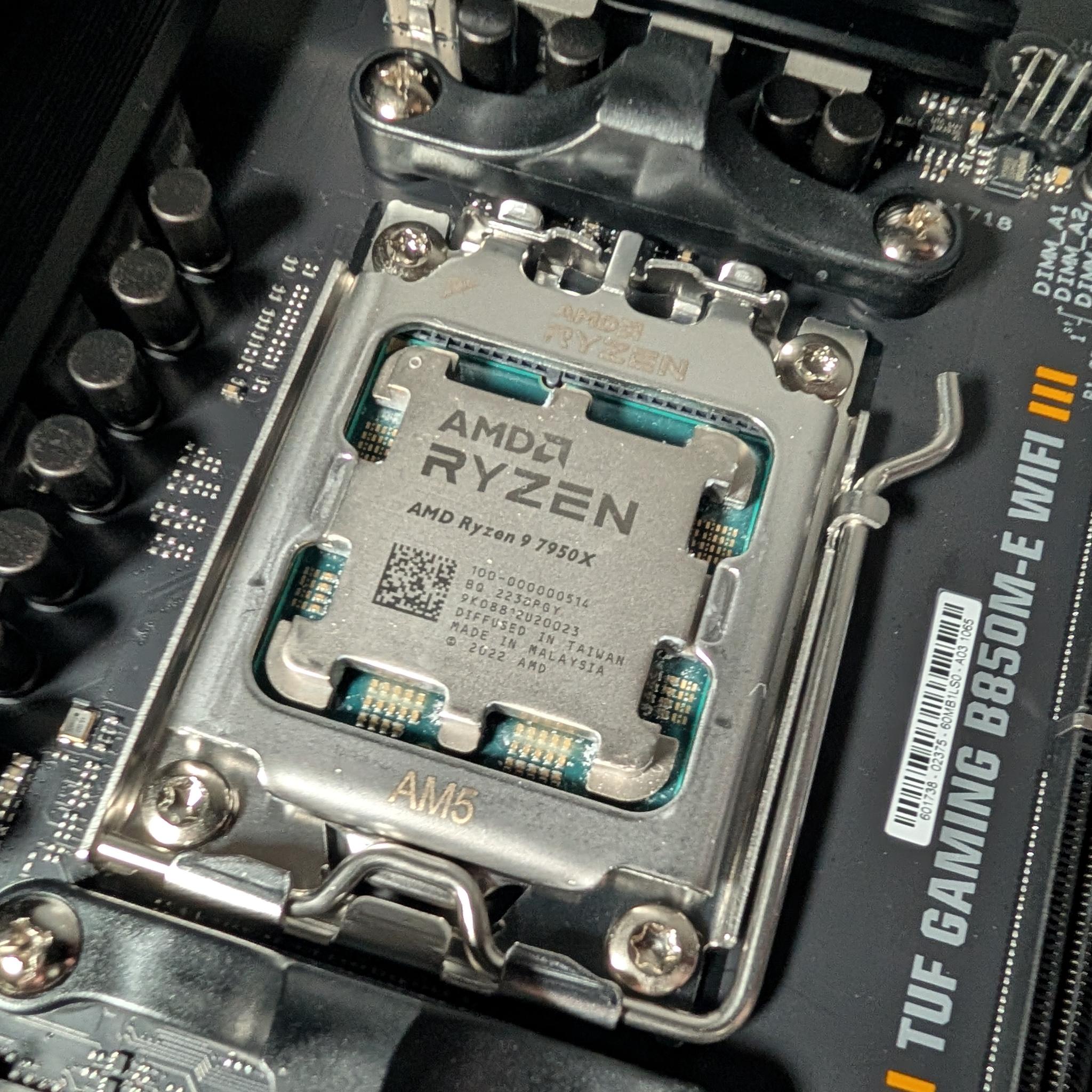AM5 CPU & Motherboard Bundle
