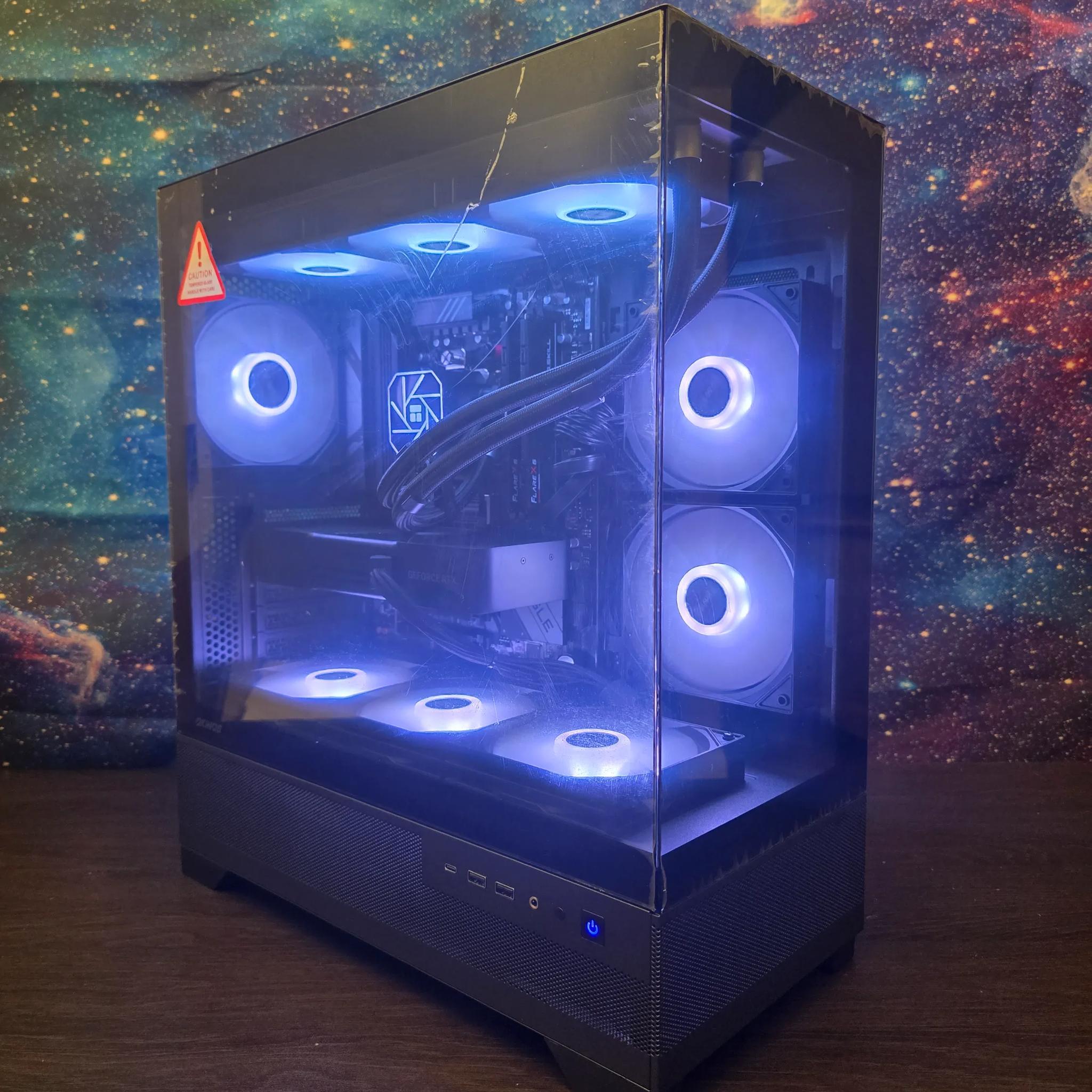 🚀 1440P ALL NEW CUSTOM AM5 PC | RTX 5070 FE | RYZEN 7 7700x | 2TB SSD | 32GB DDR5 6000MHZ CL32 🚀