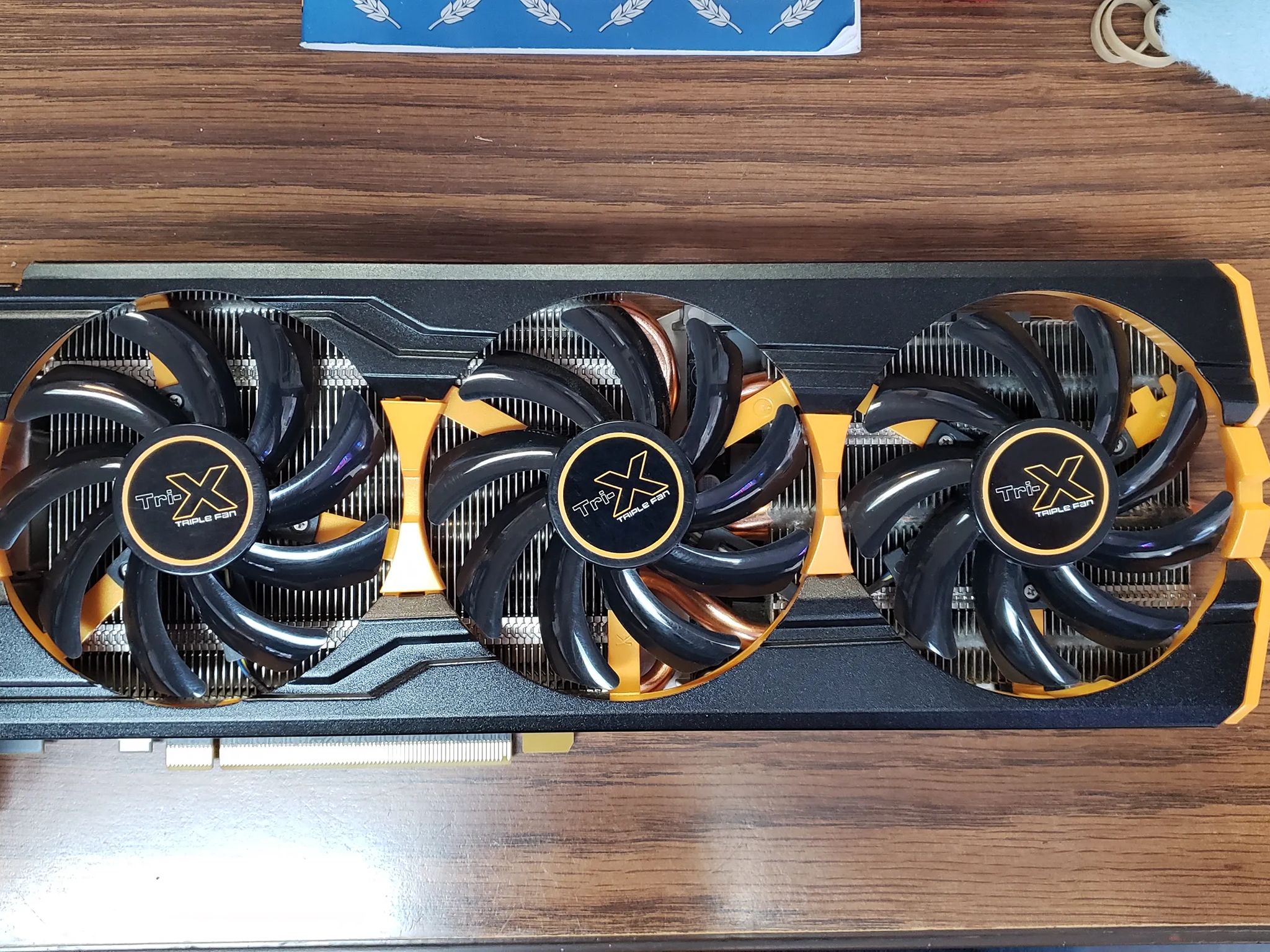 Sapphire R290x Tri-X graphics card 4gb mem
