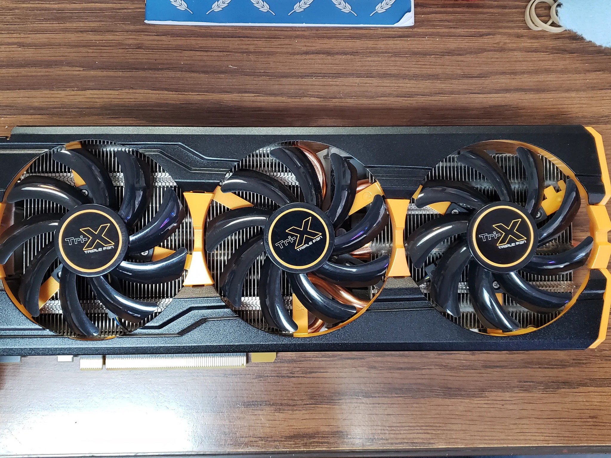 Sapphire R290x Tri-X graphics card 4gb mem