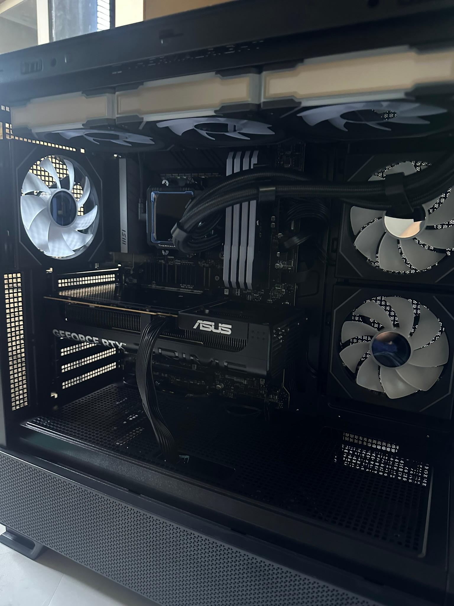 i5-12400F / RTX 5060 / 1TB NVME / 32GB RAM