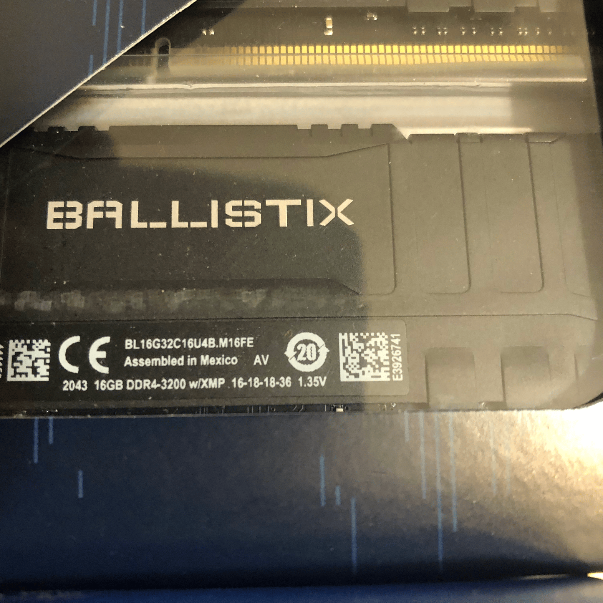 Combo: I7-10700k + Asus Z490E + 32GB RAM (3200mhz) + 1TB HHD