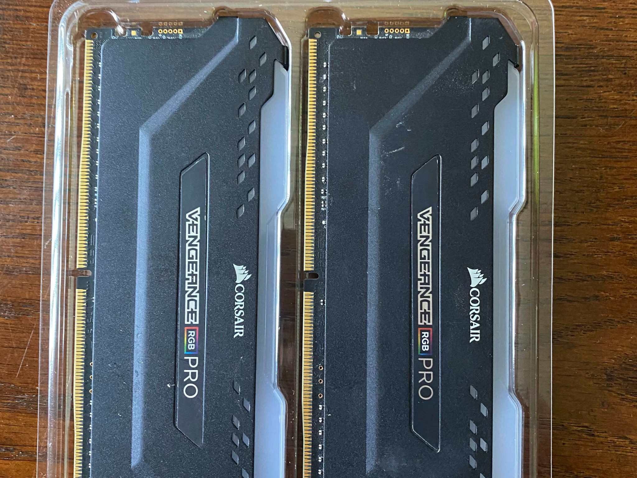 Corsair Vengeance RGB Pro 16GB (2x8) 3200MHz CL16