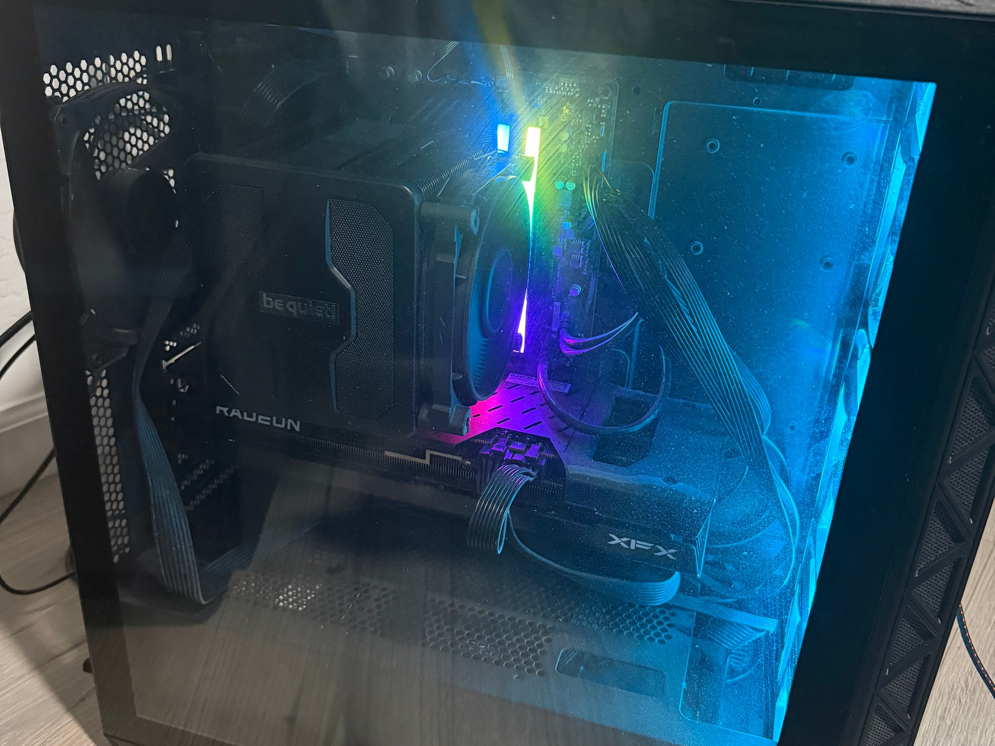 Used gaming pc, no problems runs siege at 200fps+minecraft at 500fps+