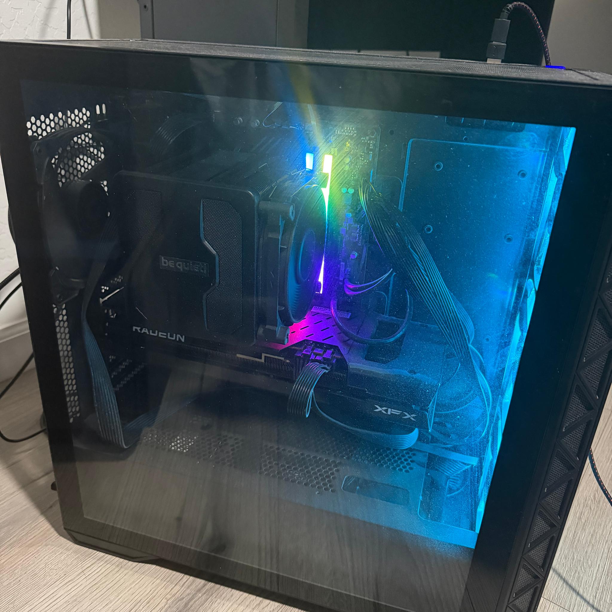 Used gaming pc, no problems runs siege at 200fps+minecraft at 500fps+