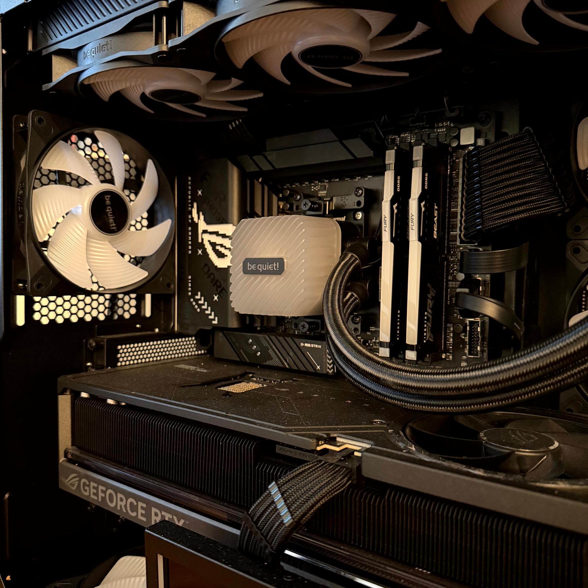 Asus ASTRAL RTX 5080 | Ryzen 7 9850x3d | 2 TB Gen 5 NVME | 64GB @6400 MT/sec | 1200W Platinum PSU