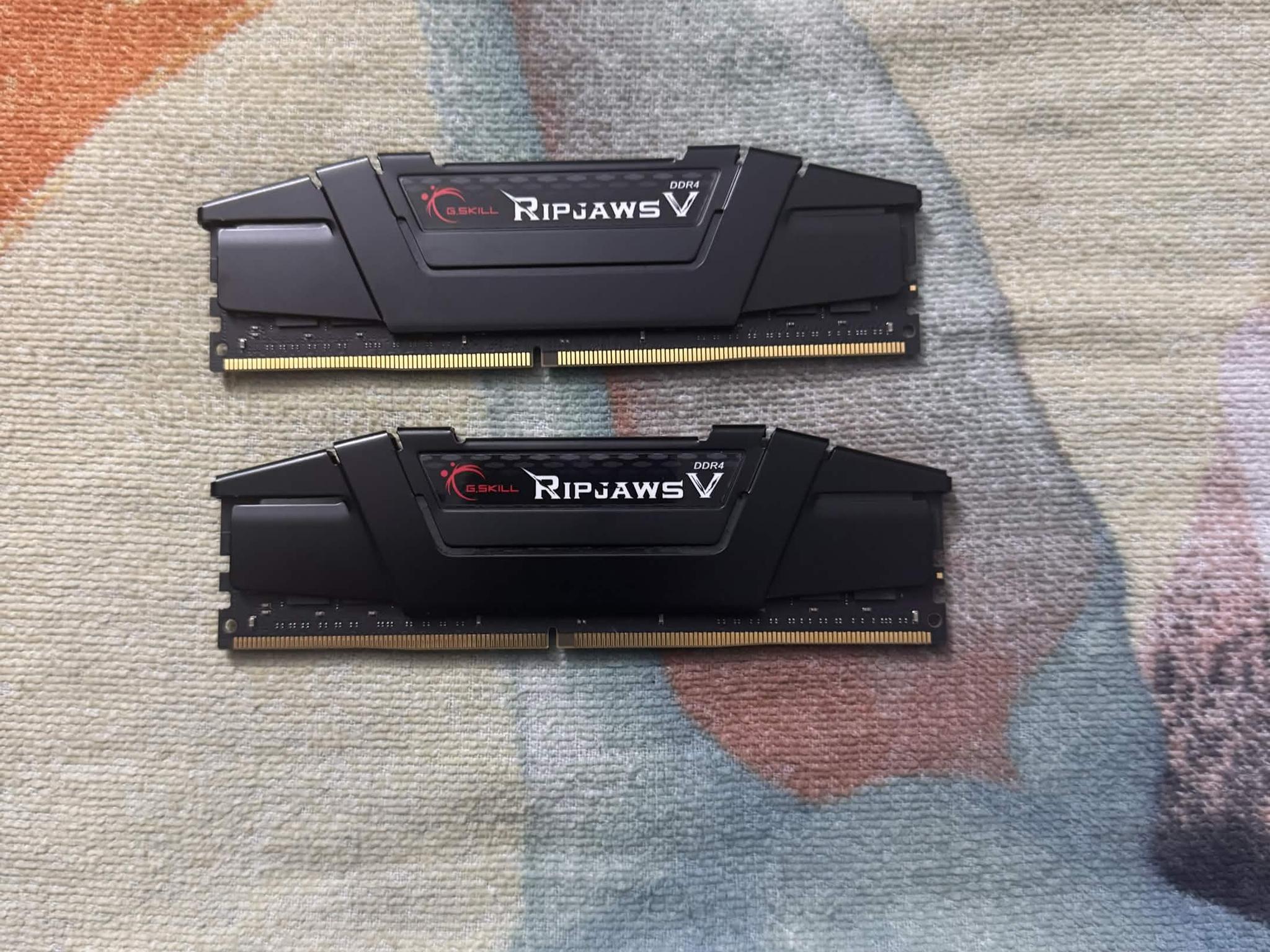 G.Skill Ripjaws V 32GB DDR4 RAM kit (2x16GB)