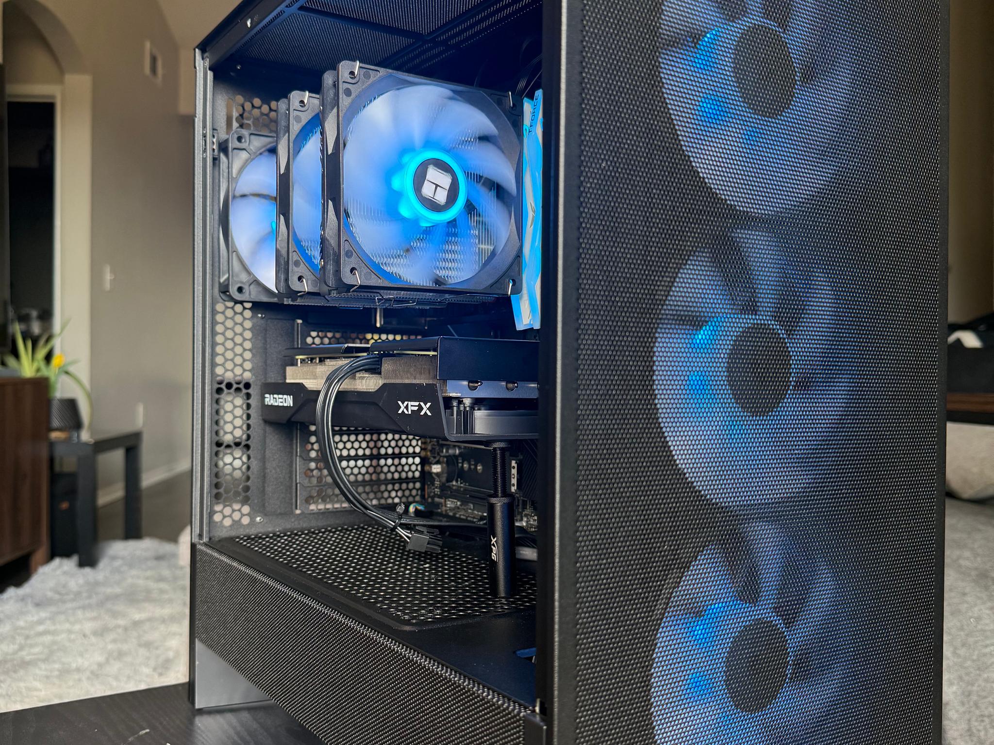 AMD Radeon RX 9060 XT 8GB - Image 3