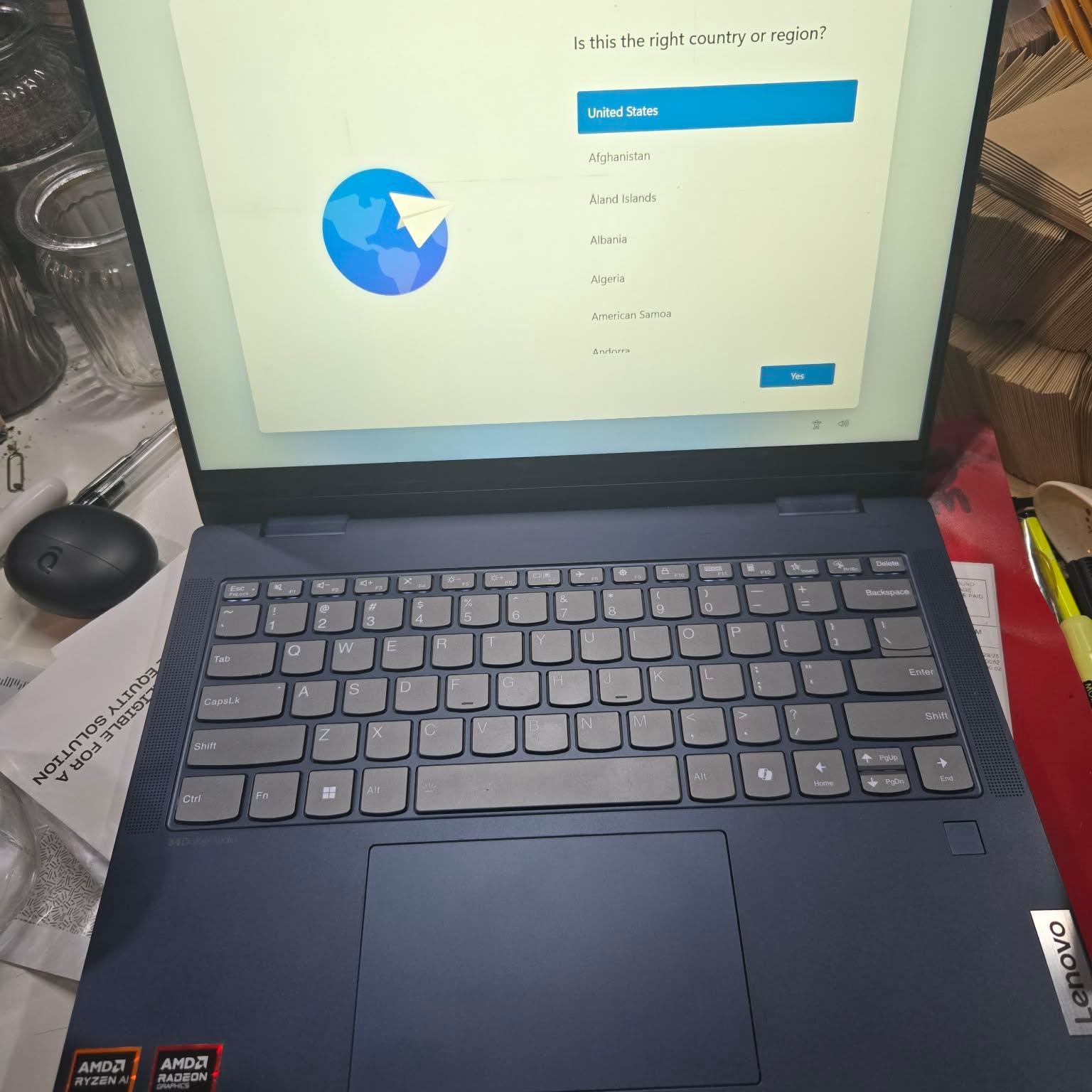 Lenovo IdeaPad 5 2-in-1 14” Touch Laptop – Ryzen 7 8845HS | 16GB RAM | 1TB SSD | Radeon 780M