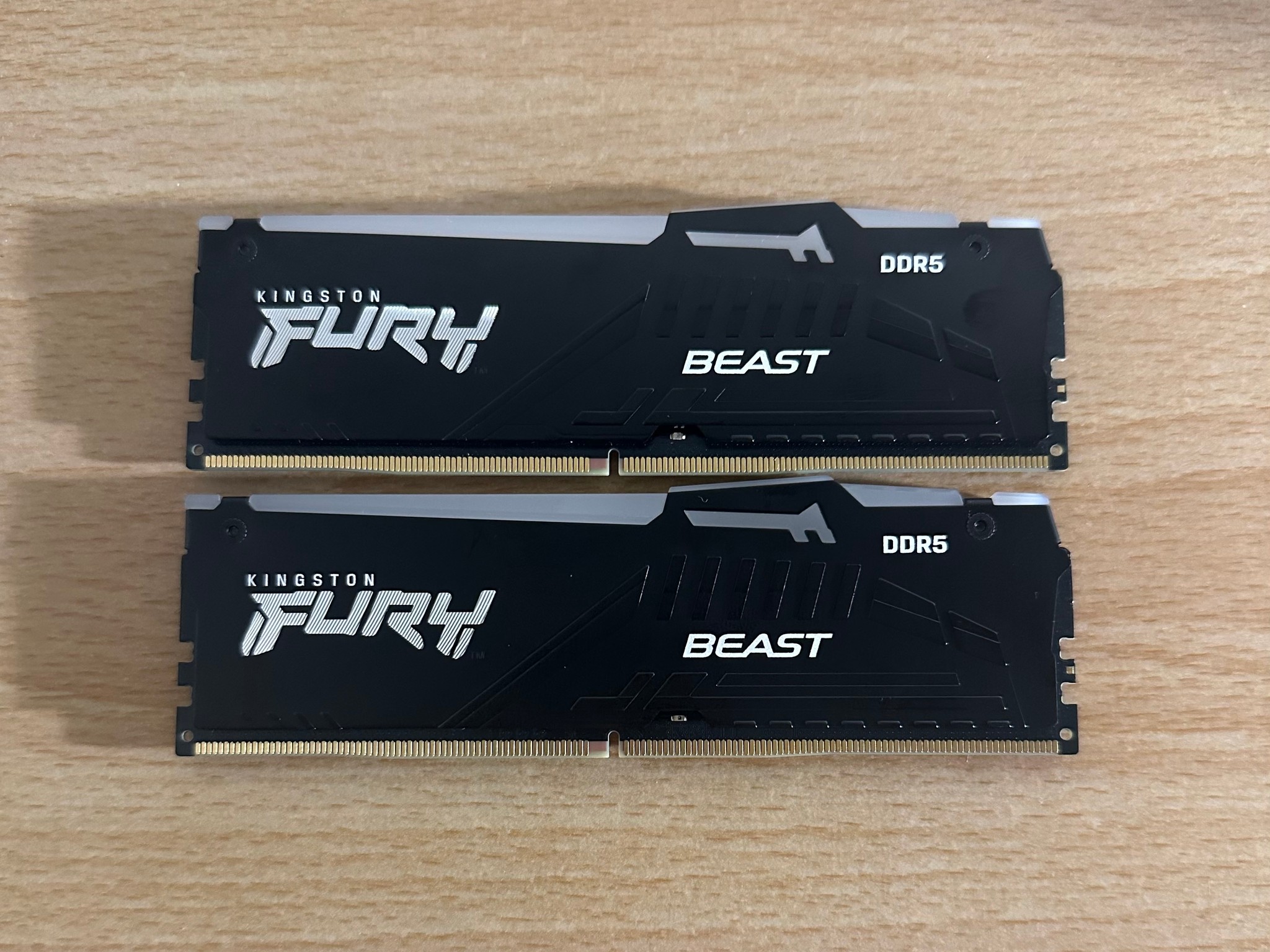 Kingston Fury RGB DDR5 2x8 16GB Kit 5600Mhz CL 36