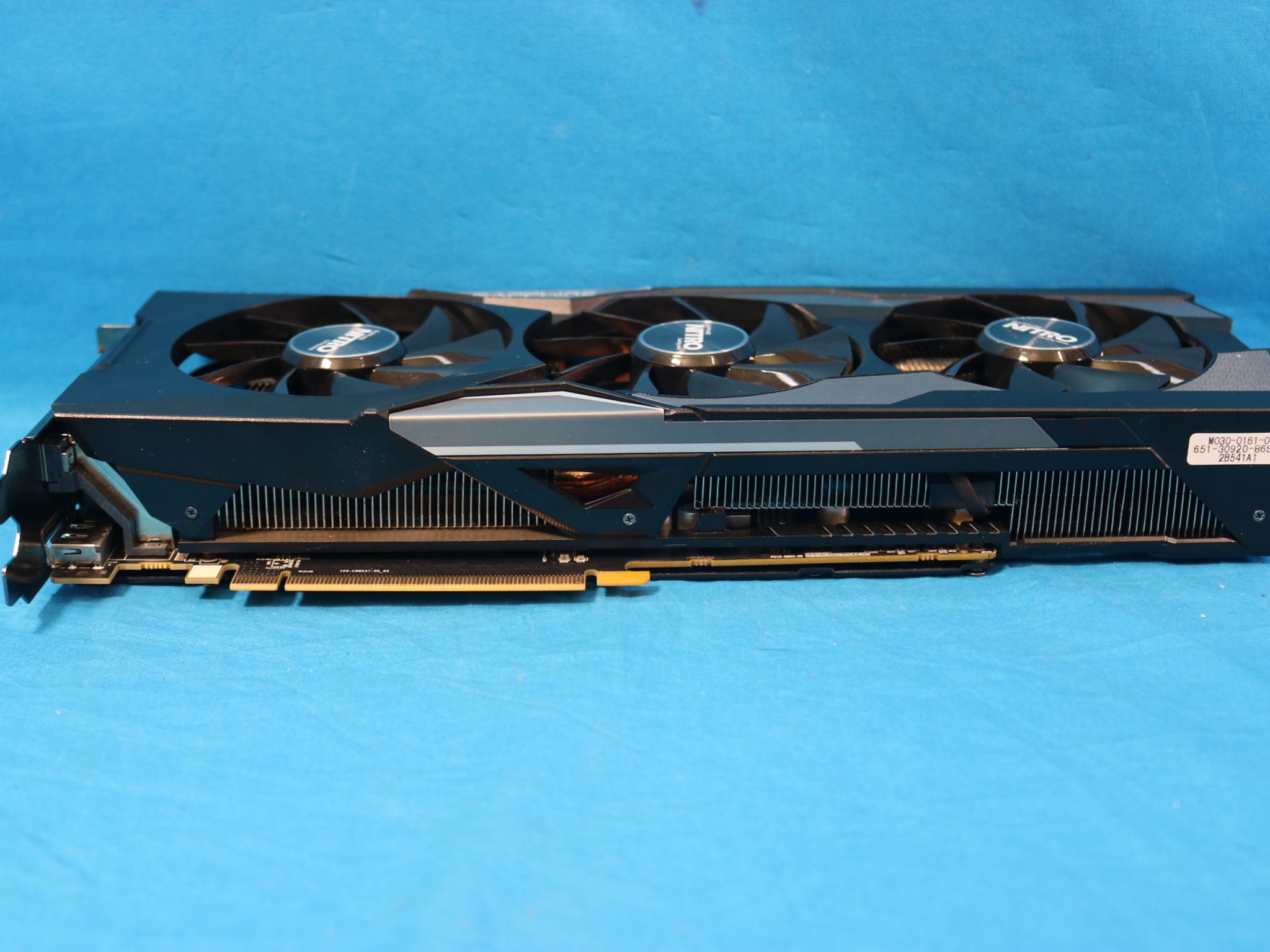 Sapphire Nitro AMD Radeon R9 Fury 4GB HBM Tri-X OC PCIe 3.0 x16 Desktop GPU 299-1E331-100SA