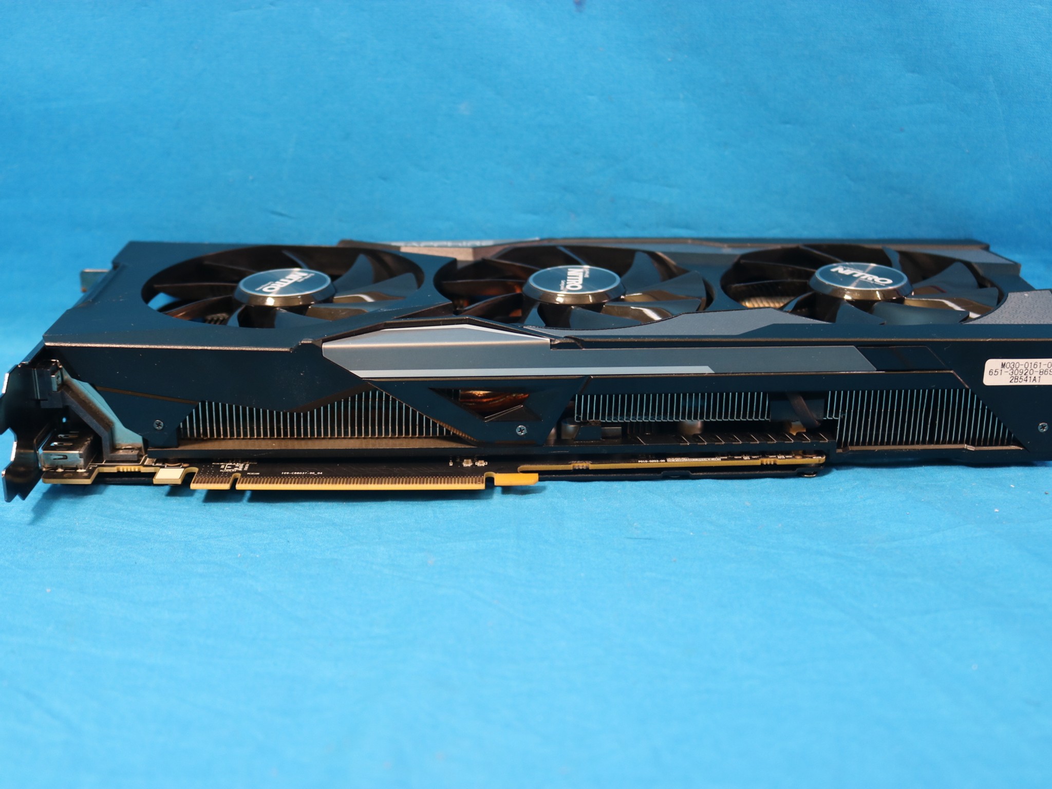 Sapphire Nitro AMD Radeon R9 Fury 4GB HBM Tri-X OC PCIe 3.0 x16 Desktop GPU 299-1E331-100SA