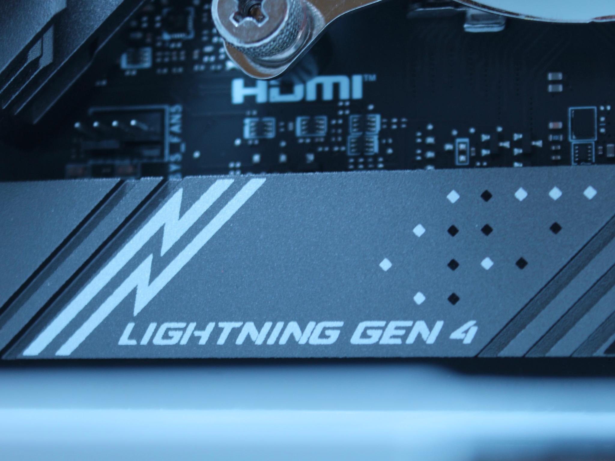 WHITE CUSTOM GAMING PC | RTX 5060 🎮 | 32GB RAM DDR5 ⚡️| Intel Core i5-12400F 🧠 |
