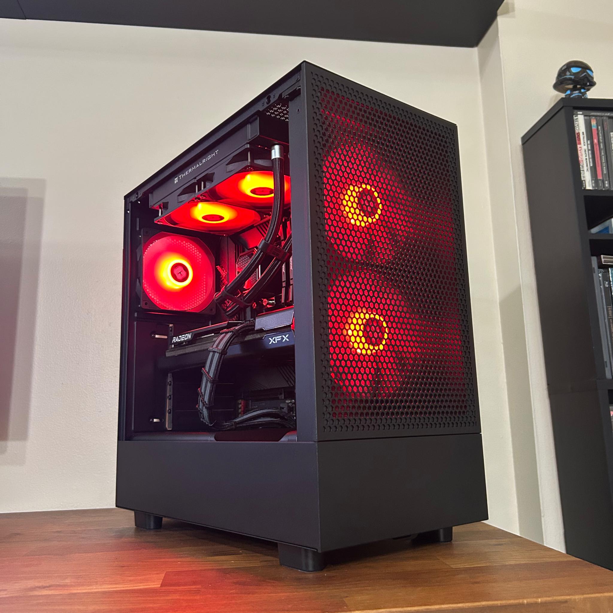 RX 7700XT 12GB | Intel i5 12600K | 32GB DDR4 | 1TB SSD | The Operator RX