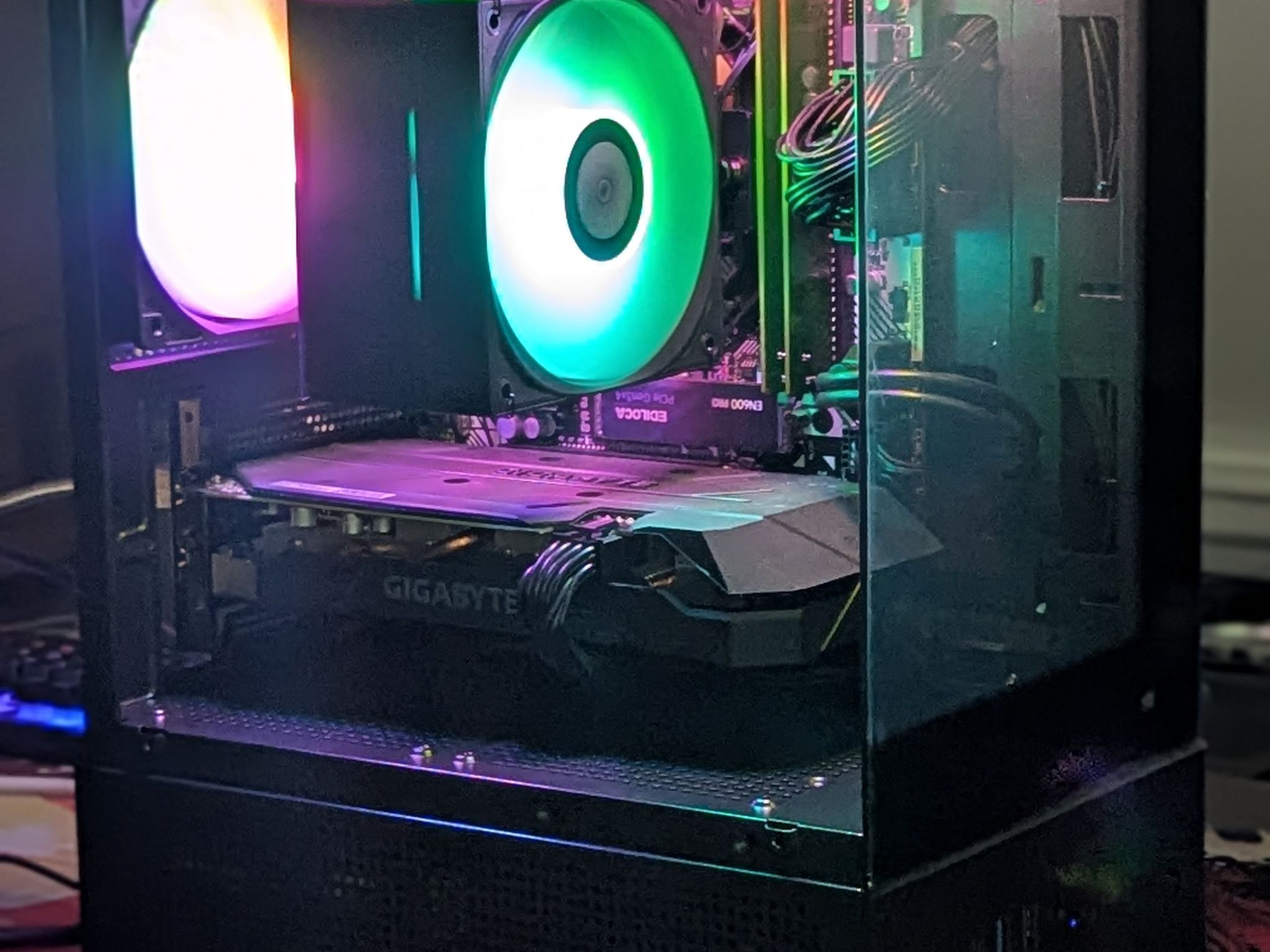 AMD Ryzen 5 2600X|NVIDIA GTX 1660 6GB |16 GB DDR4 3200|WIFI 6+BT|1 TB NVME SSD|Windows 11 Home
