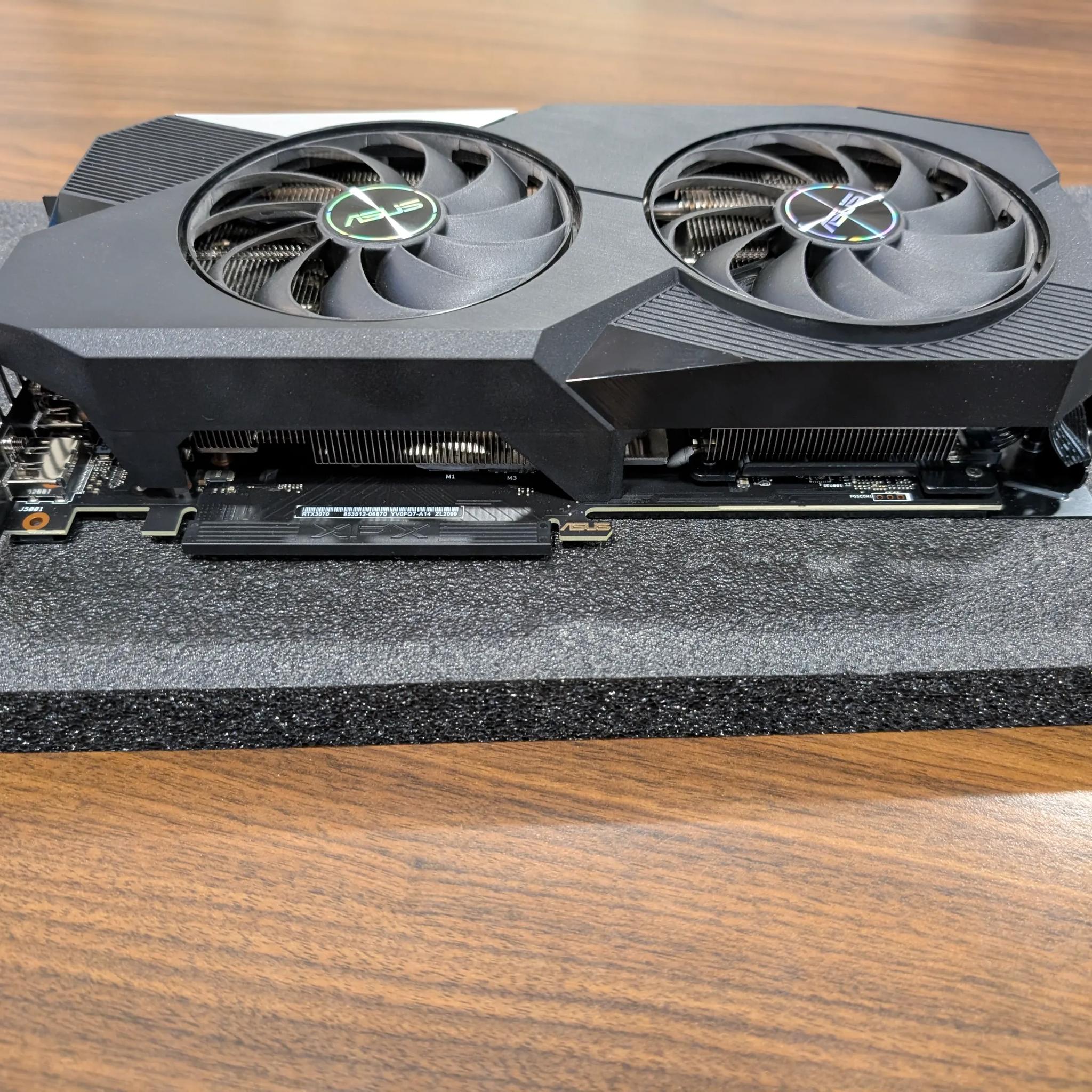 Asus Geforce RTX 3070 8GB GDDR6 (90PD0000-P004J0)