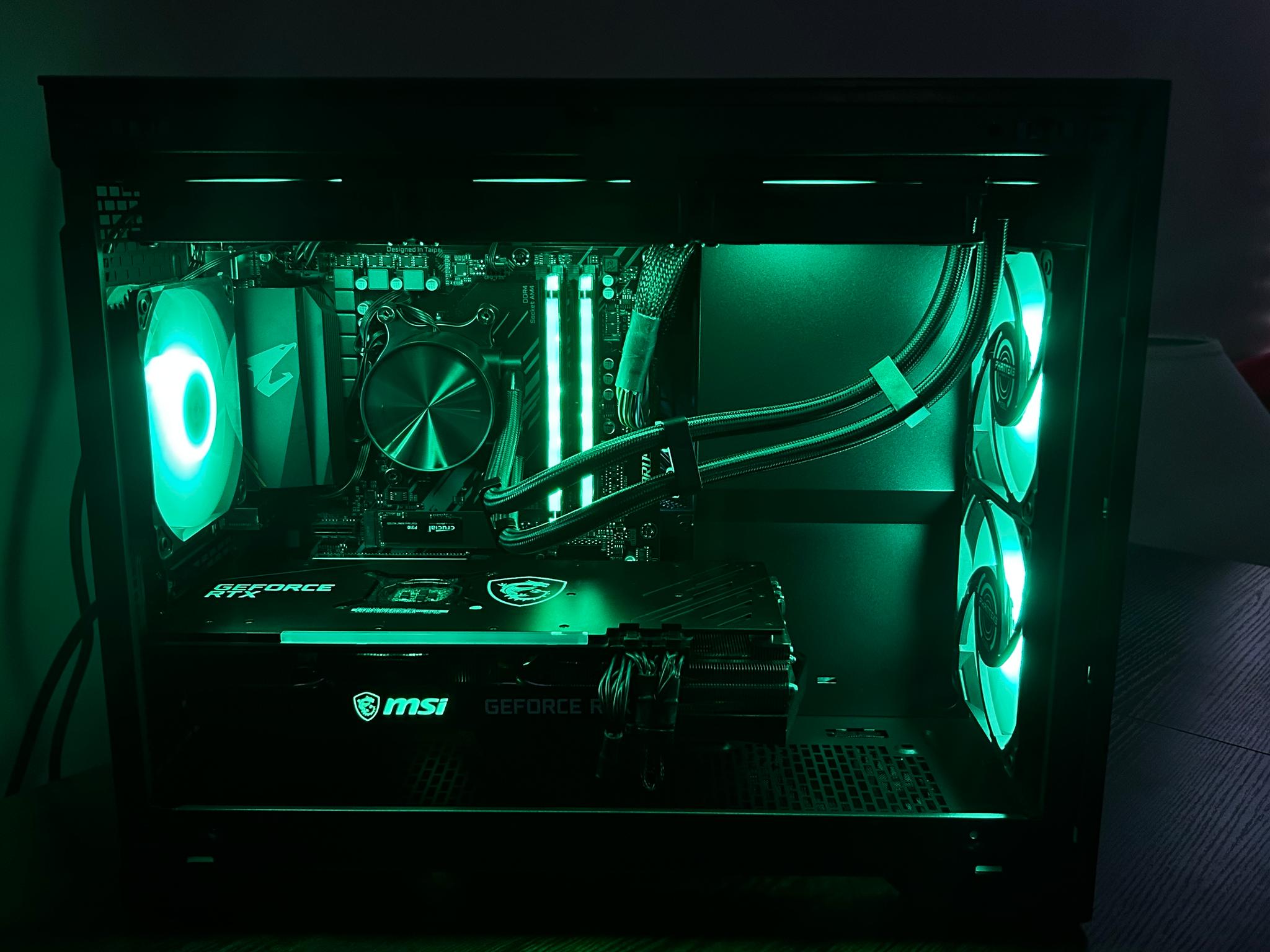 SPECTER | RTX 3070 , Ryzen 7 3700X , 1TB SSD , 16GB RAM DDR4