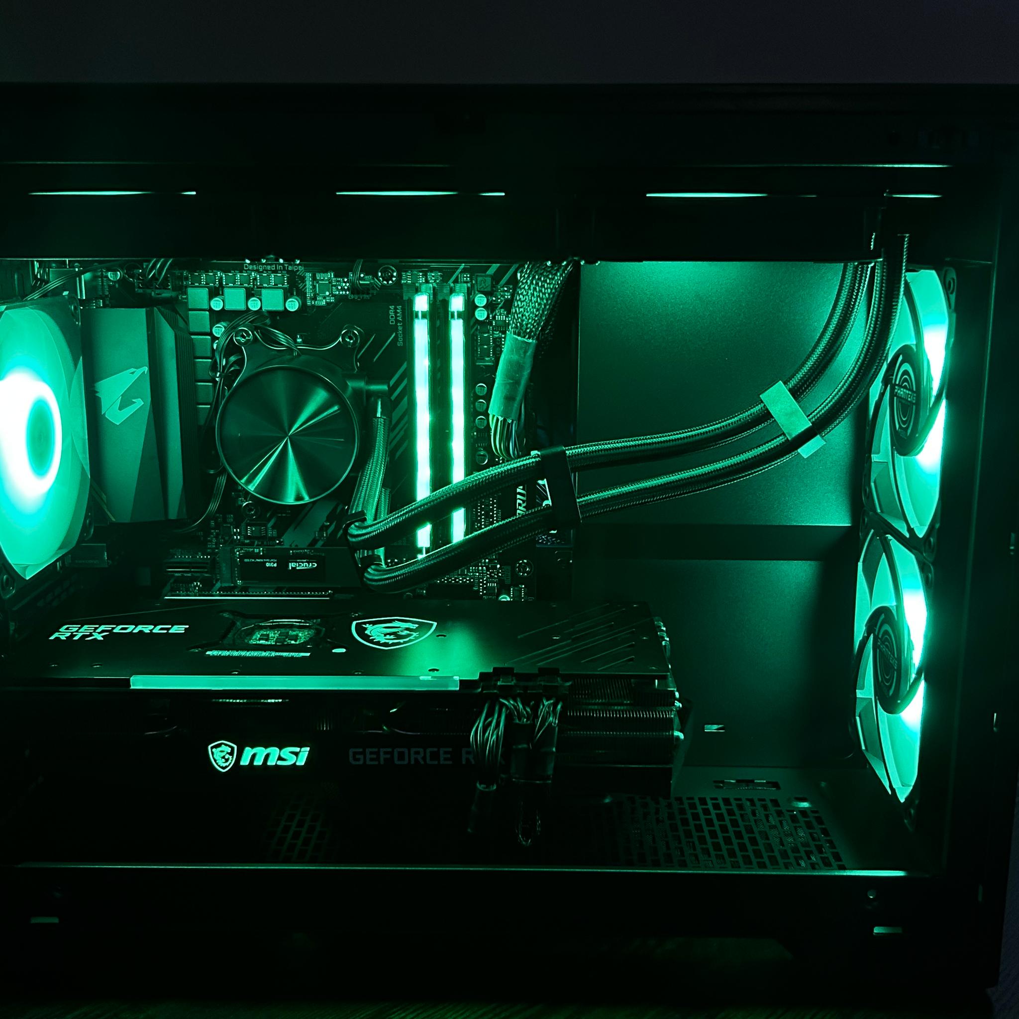 SPECTER | RTX 3070 , Ryzen 7 3700X , 1TB SSD , 16GB RAM DDR4