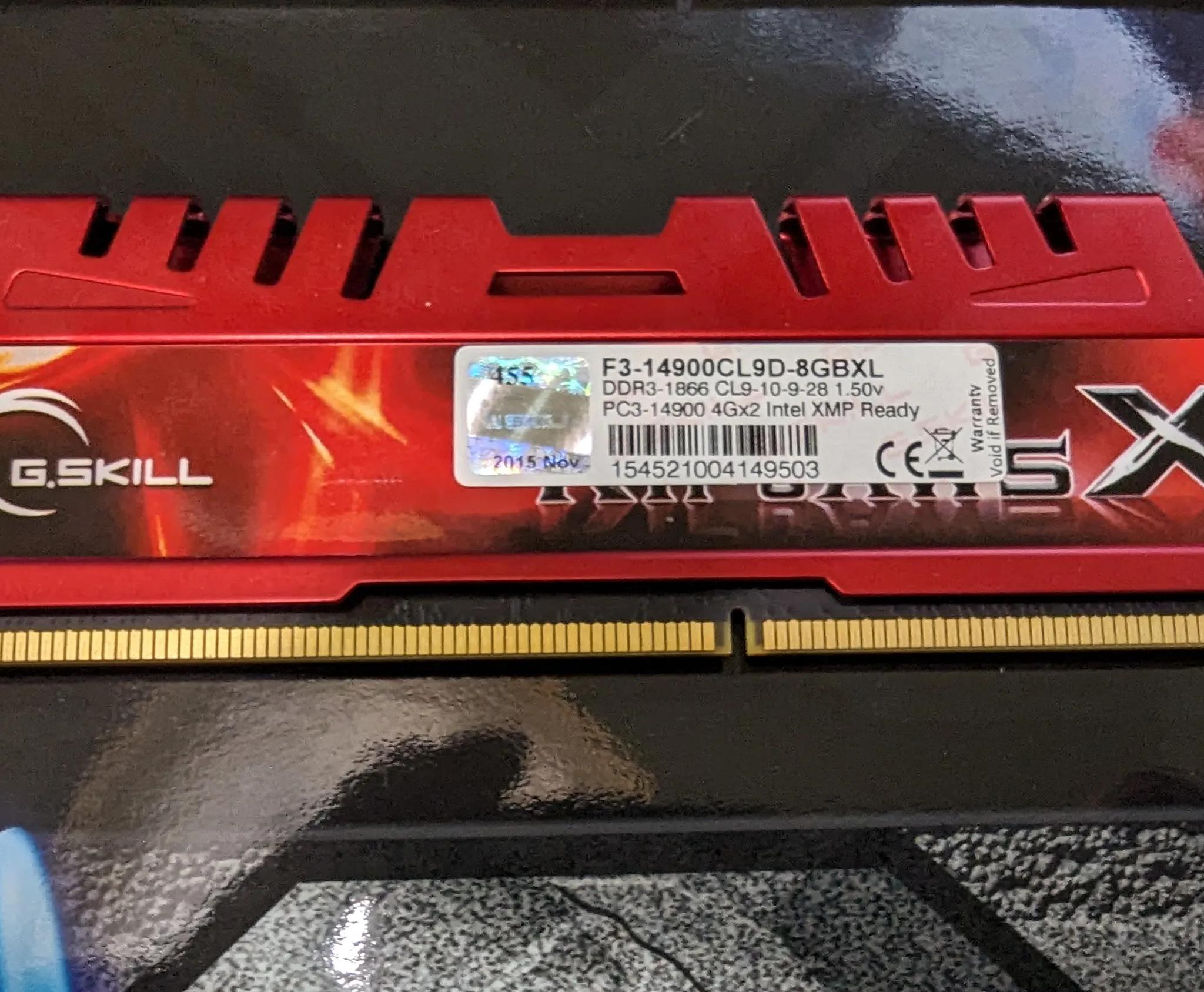 G.SKILL Ripjaws X DDR3-1866 PC3-14900 4096MVx2 Desktop Memory