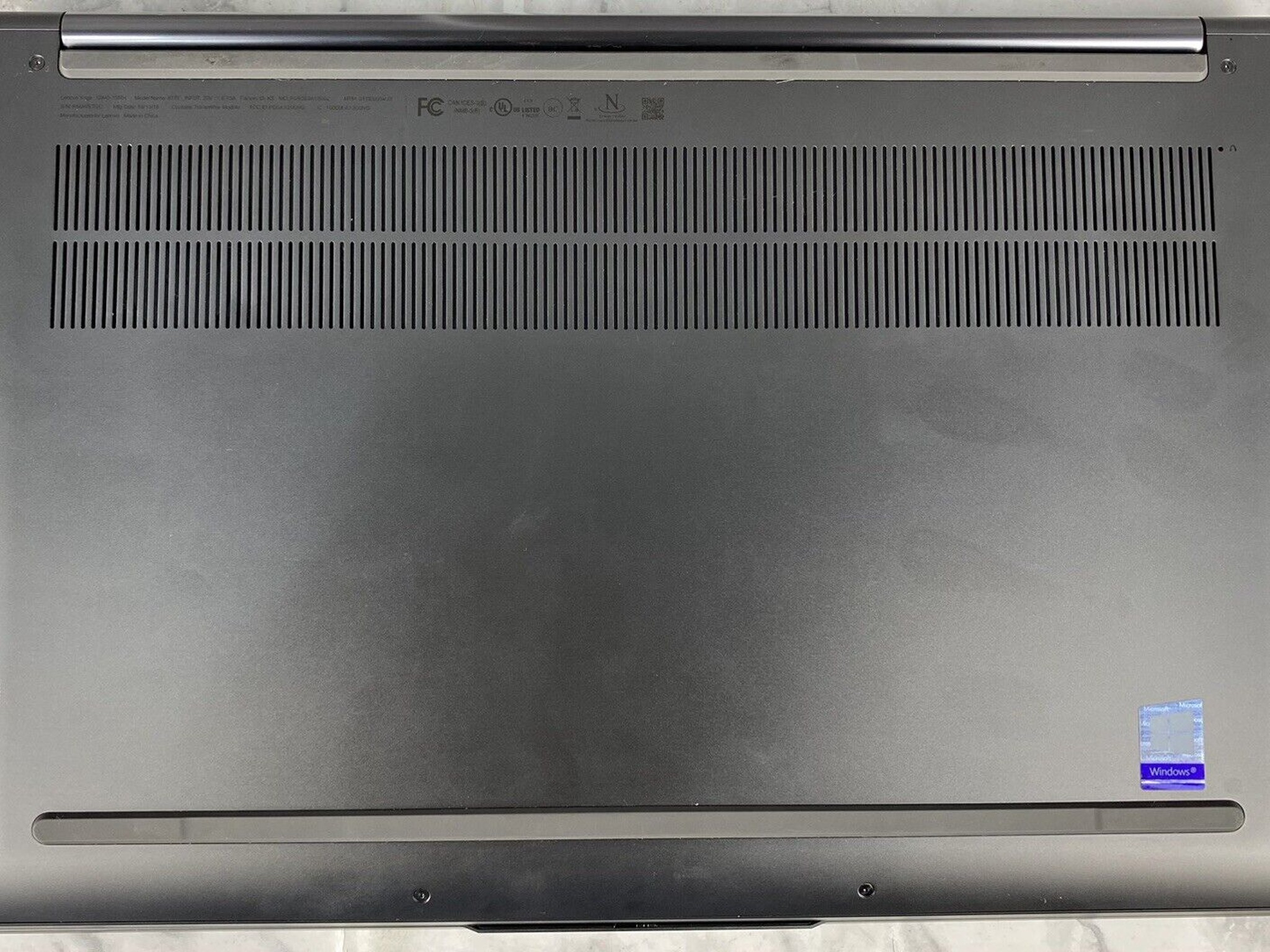 Lenovo Yoga 9 C940-15IRH 15.6” Core i7 Nvidia GTX 1650 Touchscreen Gaming Laptop