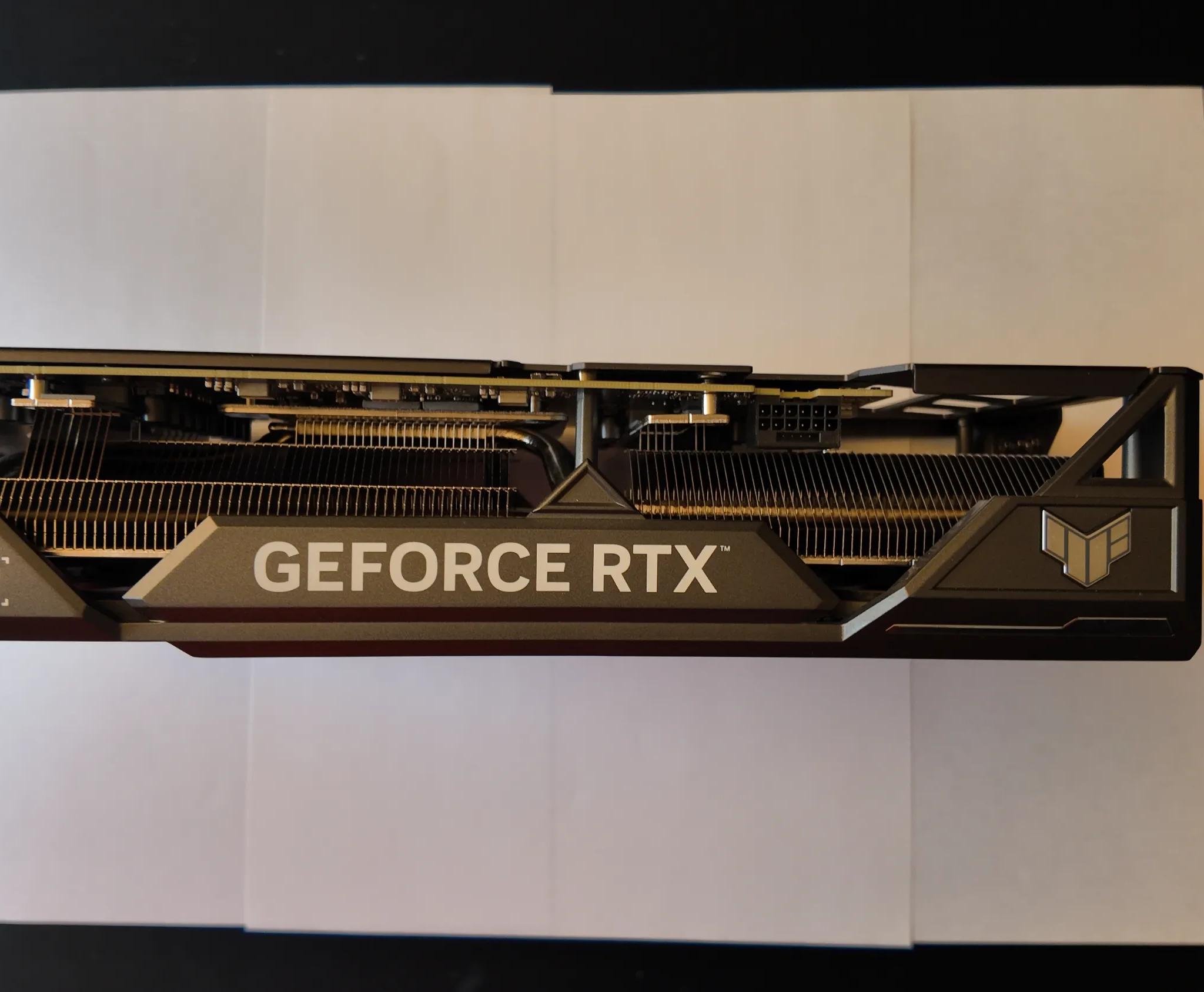 ASUS TUF Gaming NVIDIA GeForce RTX 4070Ti SUPER OC 16GB GDDR6X