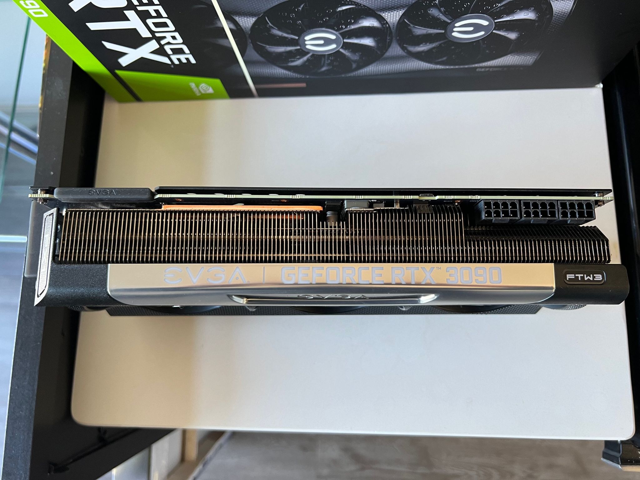 EVGA GeForce RTX 3090 FTW3 ULTRA GAMING Video Card