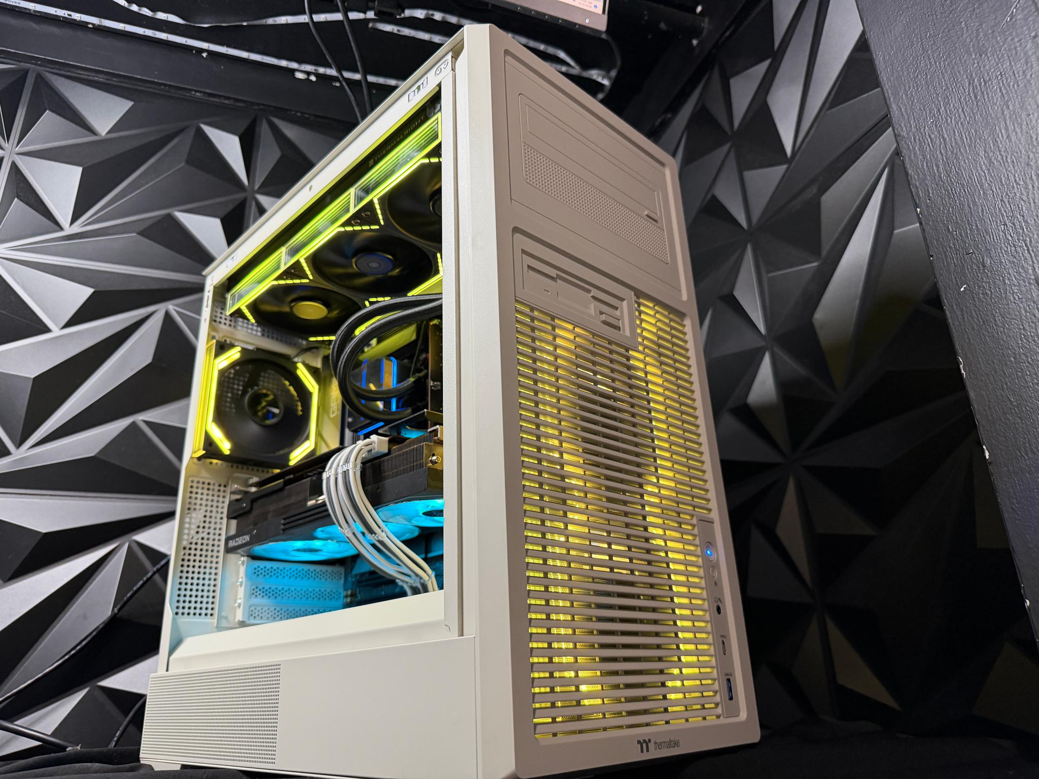 💀🕹️ RETRO REAPER 79 🕹️💀 Ryzen 9 7900X| RX 7900XT 20GB| 4.5 TB NVMe| 32 GB DDR5| 850W Gold PSU