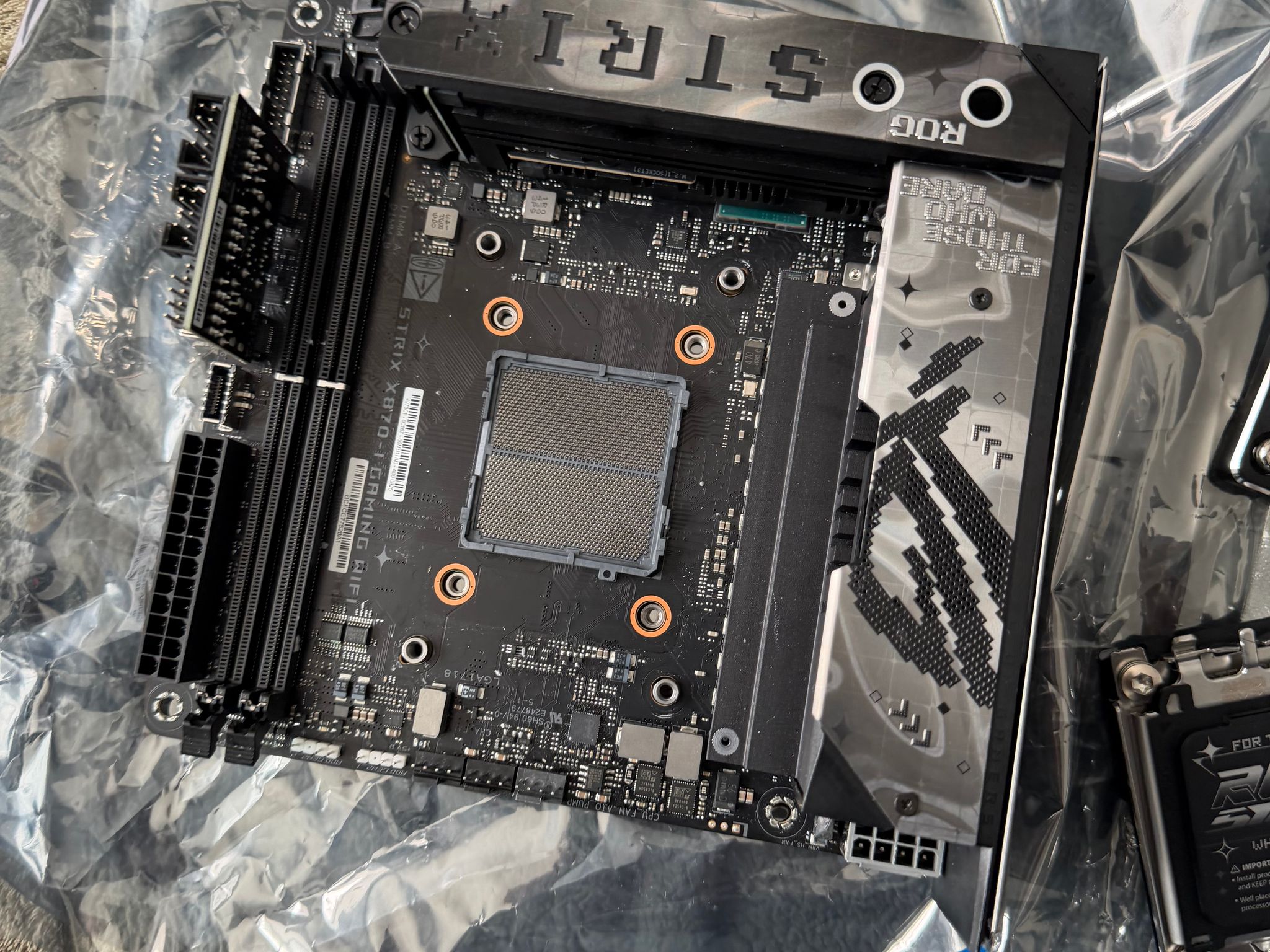 AMD 9950x3d-ASUSx870i itx Mobo