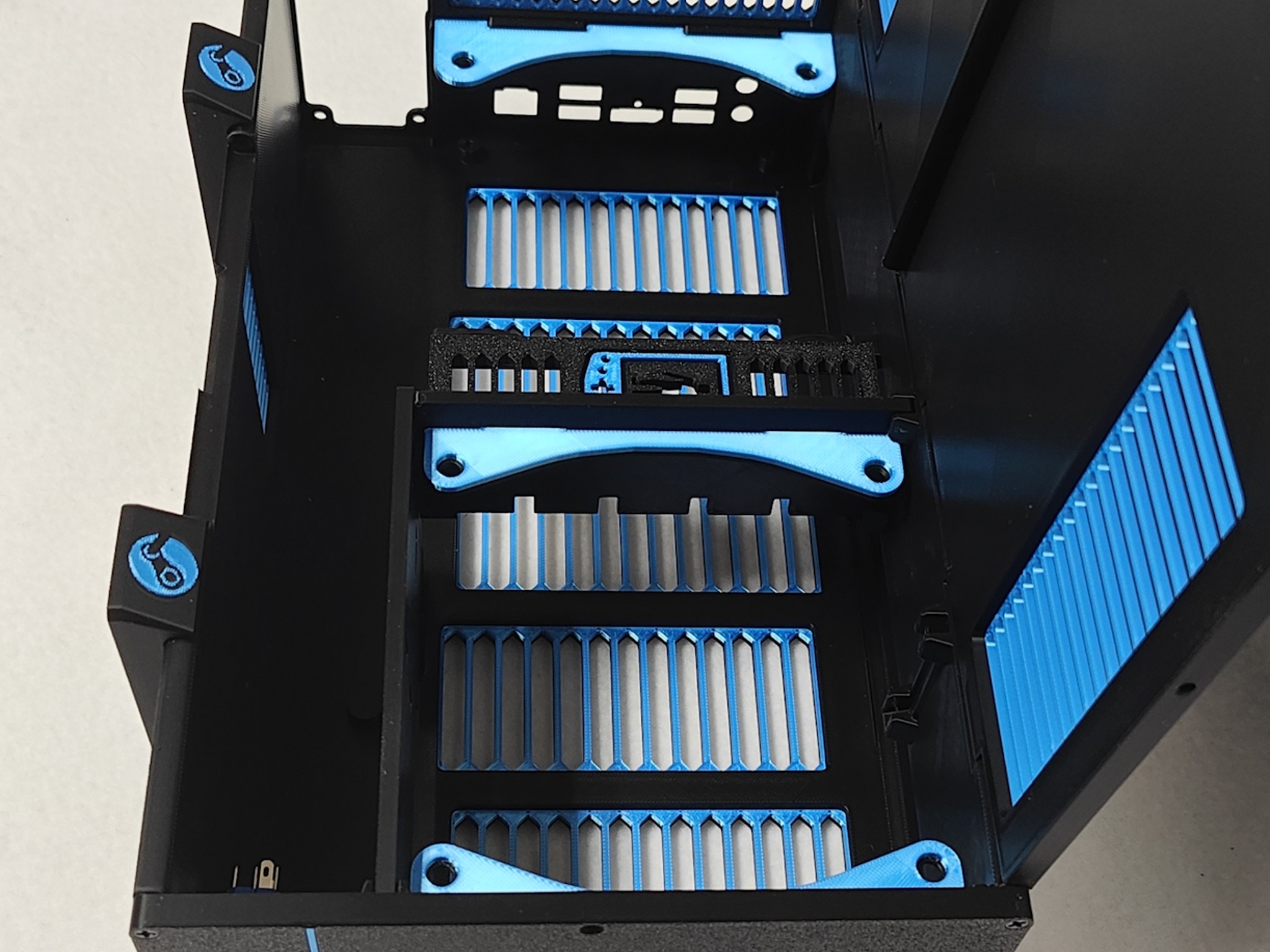 ASRock AMD BC-250 w/ Bazzite OS - "Blue Box" Edition