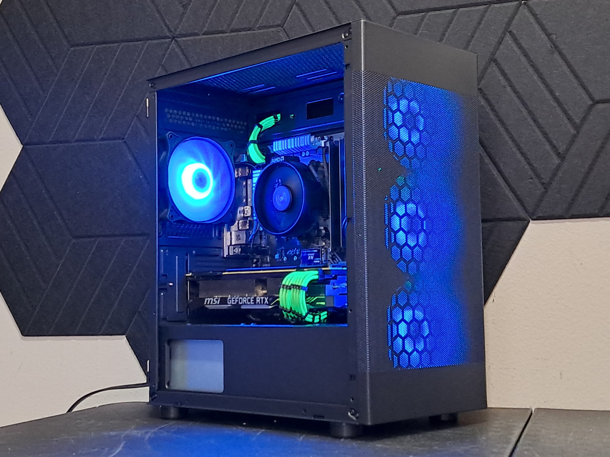 🟢Green with Envy🟢RTX 2080 | Ryzen 5 5500 | 16GB DDR4 | 1TB SSD | WiFi!