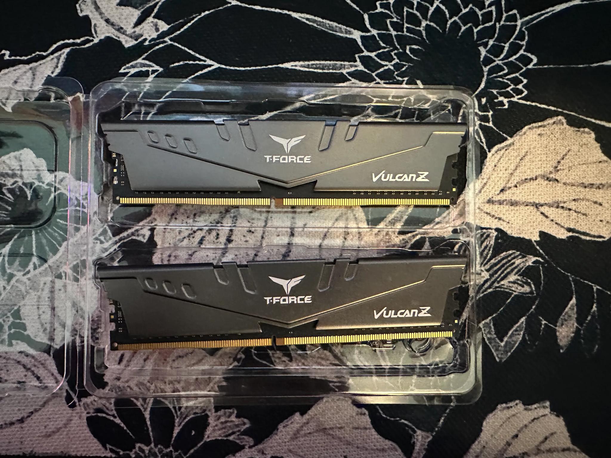 Team T-FORCE Vulcan Z 16 GB (2 x 8GB) 3200 MHz